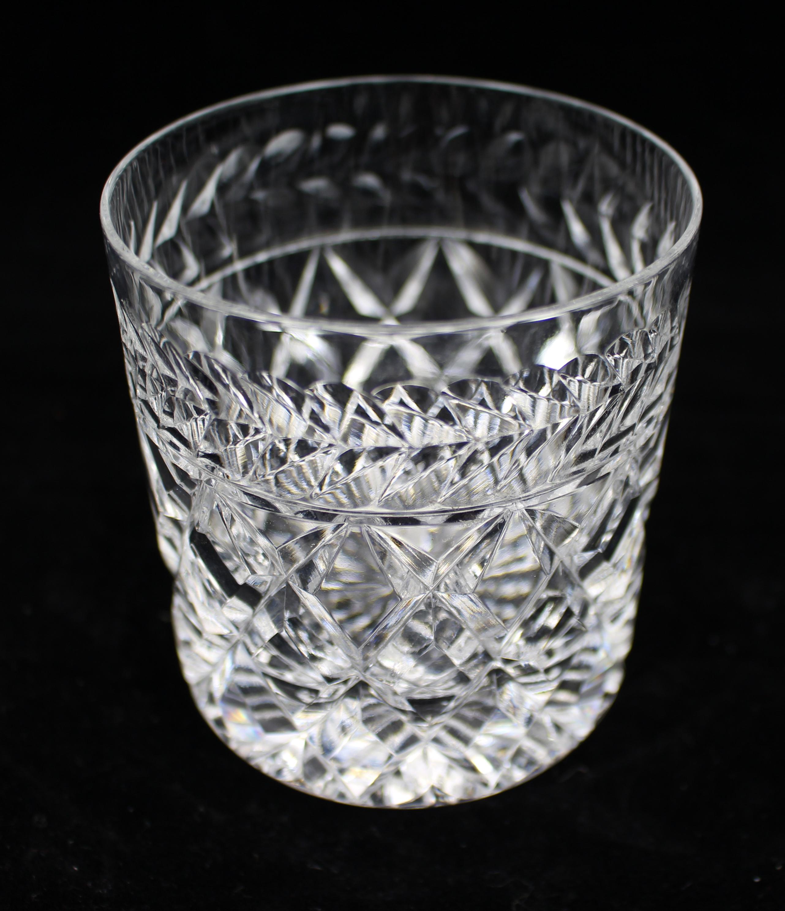 Lot de 6 gobelets à whisky en verre taillé Stuart Cheltenham en vente 2