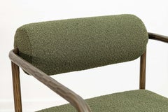 Set di 6 poltrone da pranzo Sunpan Ajani Olive Green and Brass Contemporary Modern Dining Armchair