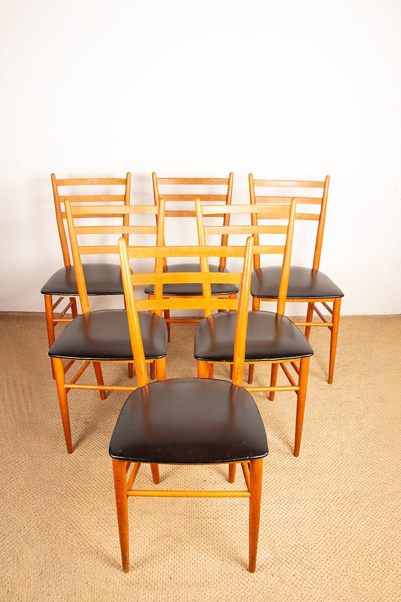 Set of 6 Swedish chairs in curved solid elm and black skai by Yngve Ekstrom 1960 For Sale 11