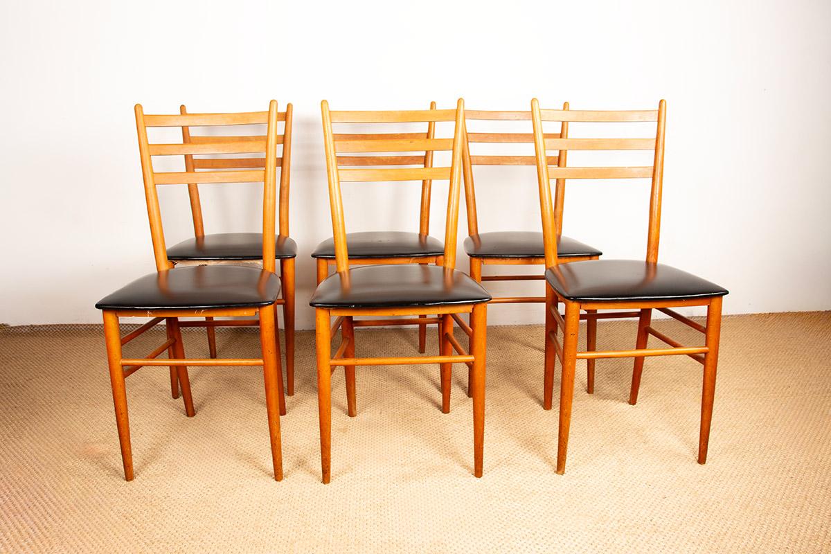 Set of 6 Swedish chairs in curved solid elm and black skai by Yngve Ekstrom 1960 For Sale 12
