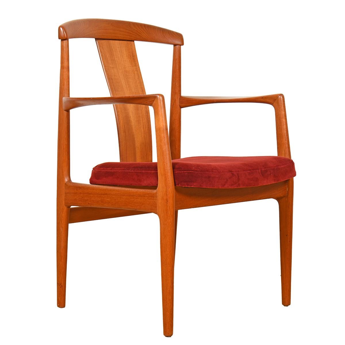 Set of 6 Swedish Modern Teak Dining Chairs by Folke Ohlsson for DUX In Good Condition For Sale In Kensington, MD