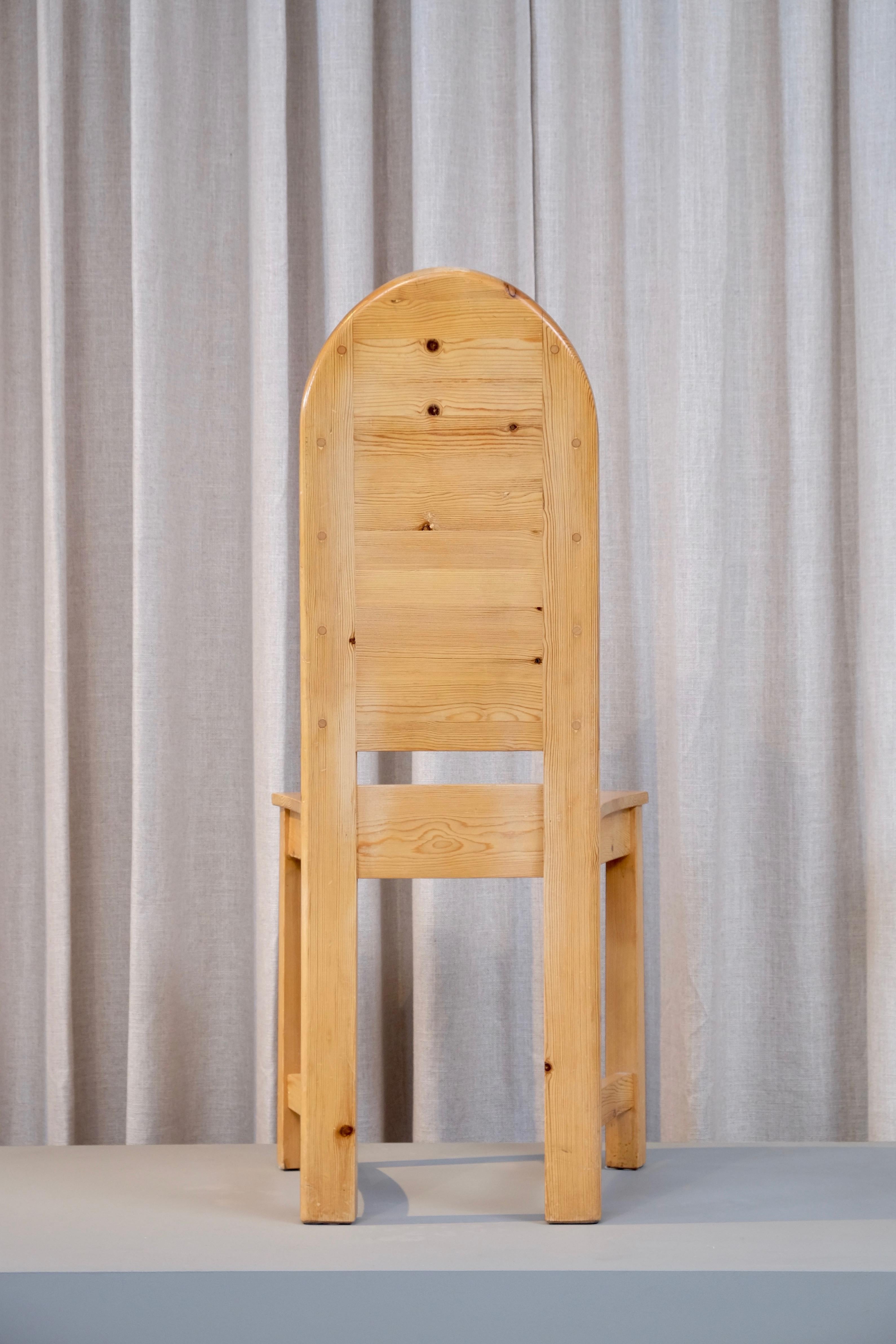 Set of 6 Swedish Pine Chairs, 1970s 2
