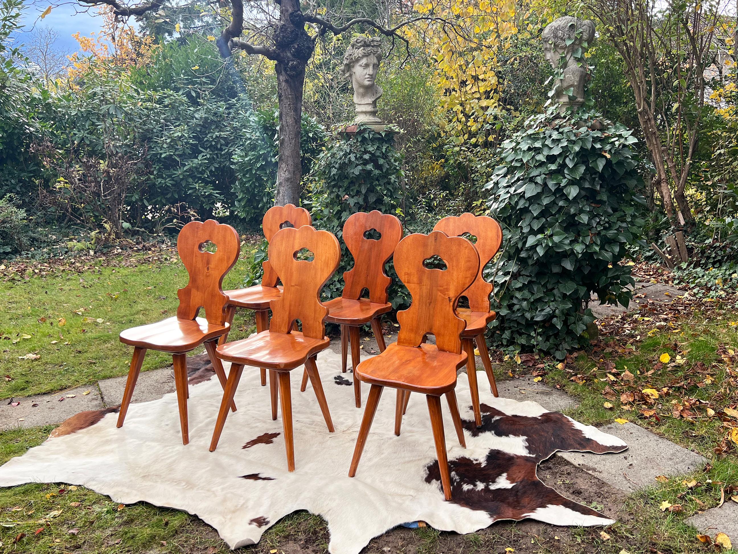 Folk Art Set of 6 Swiss Handmade Farm House Carved Dining Chairs, Switzerland, 6 Pieces For Sale