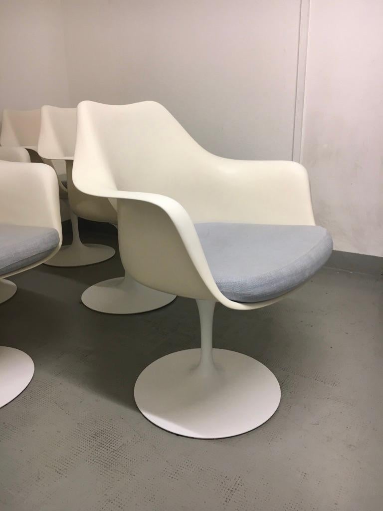 Late 20th Century Set of 6 Swiveling Tulip Armchairs by Eero Saarinen for Knoll International