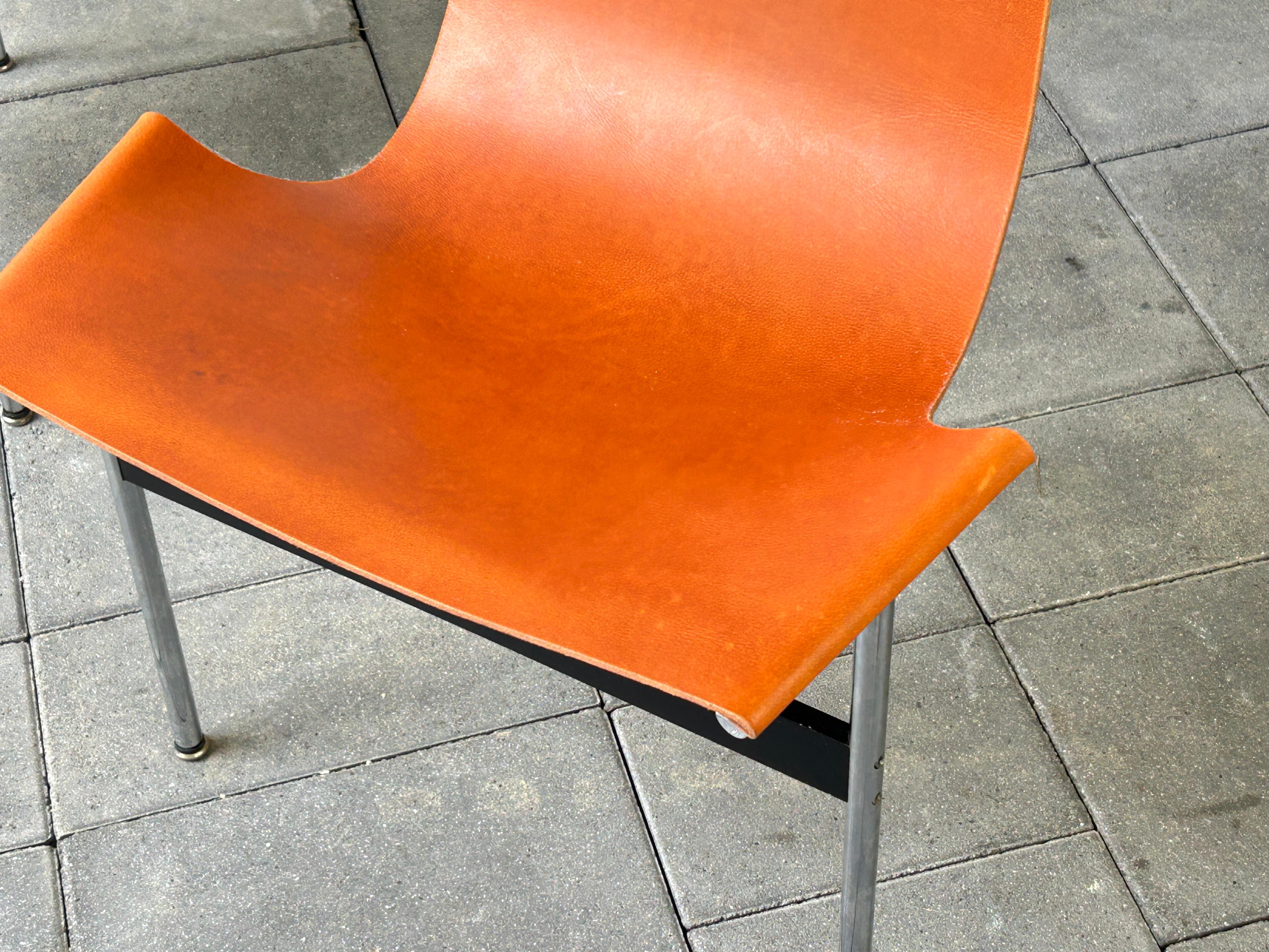 Ensemble de 6 chaises en T conçues par Katavolos Litell & Kelley en 1952 en vente 6