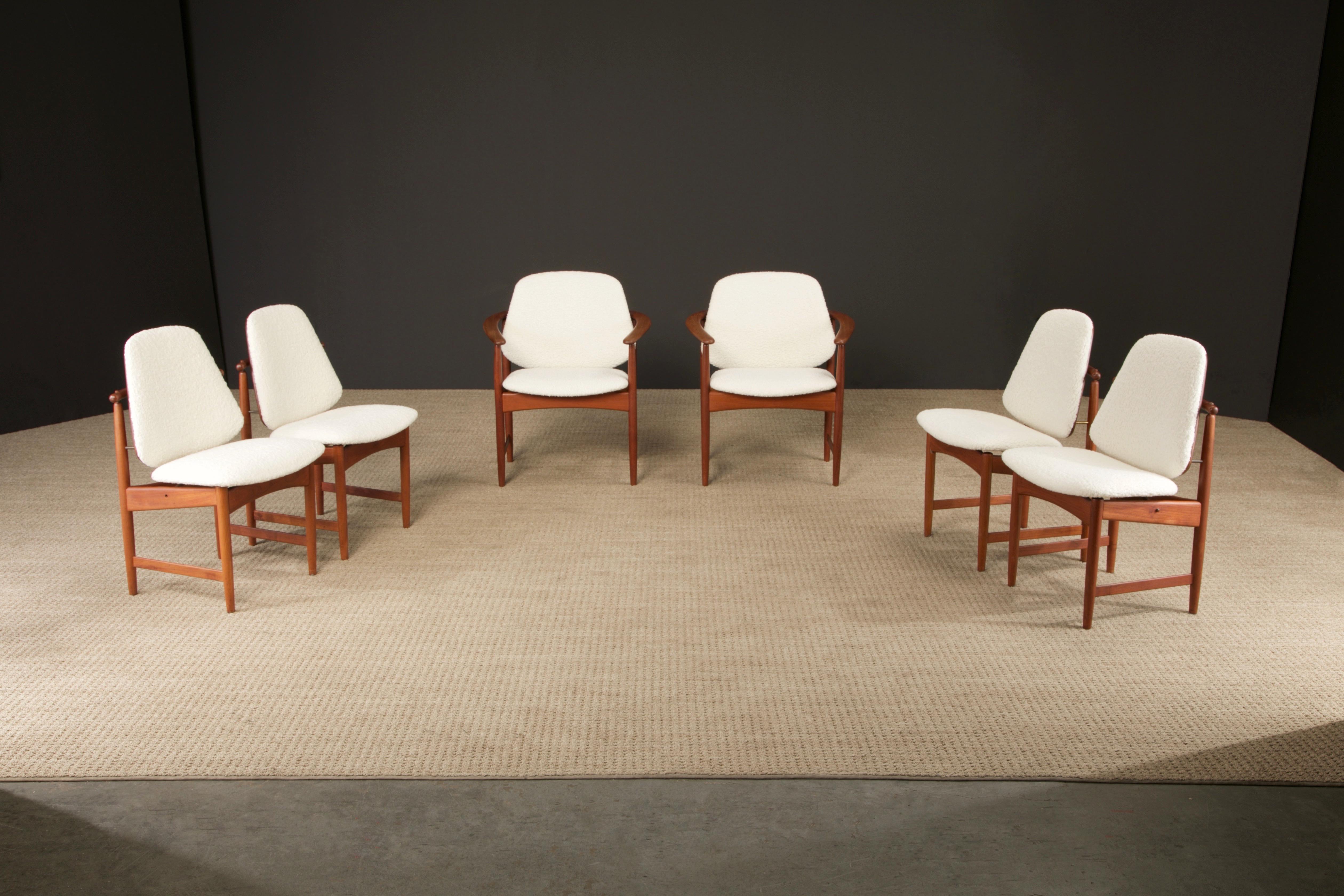 Este precioso conjunto de seis (6) sillas de comedor de Arne Hovmand-Olsen para Jutex (Dinamarca, años 60) se compone de dos sillones y cuatro sillas auxiliares.  

Algunas de las muchas cosas que hacen que estas sillas sean tan especiales son los