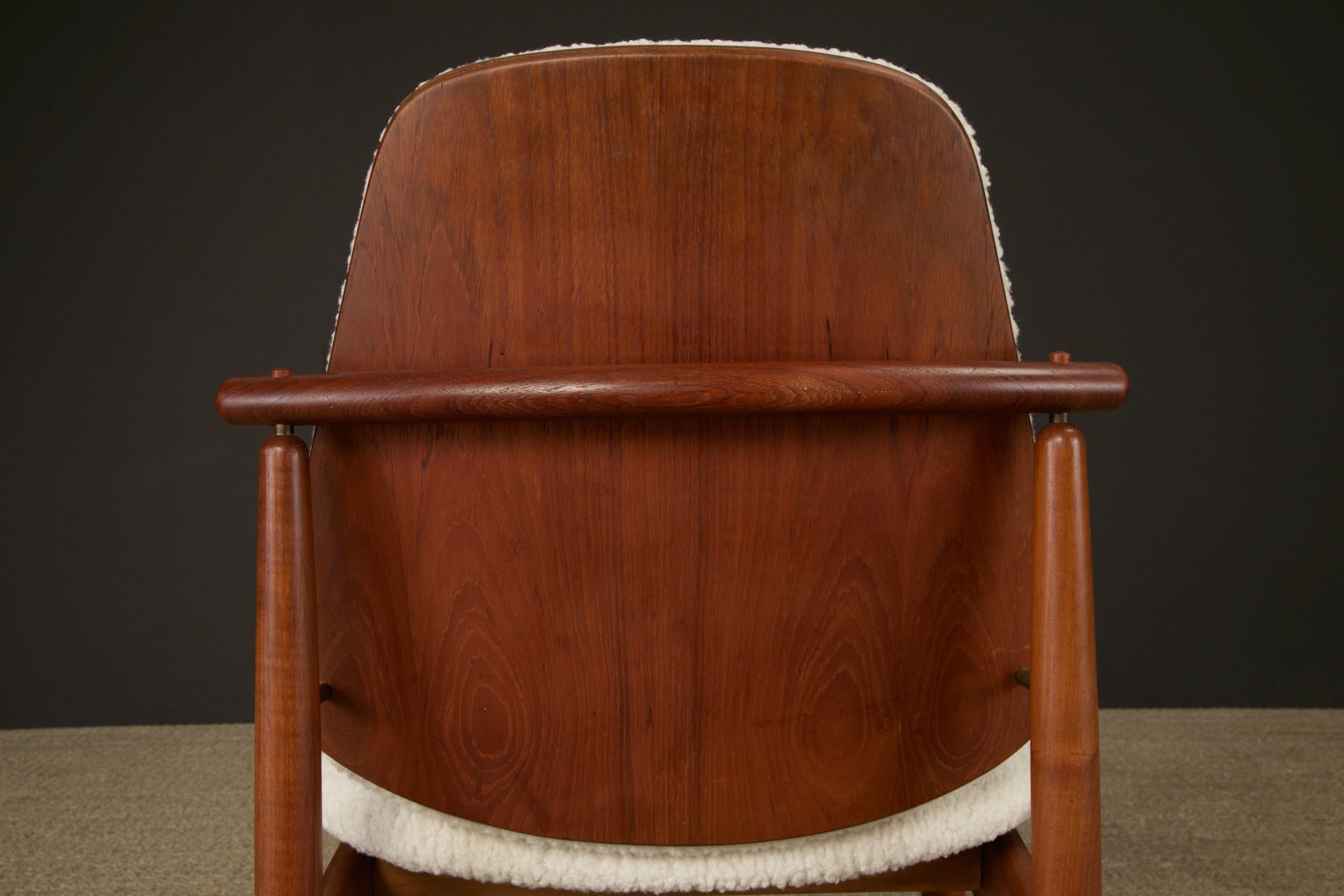 Conjunto de 6 Sillas de Comedor de Teca y Bouclé de Arne Hovmand-Olsen, Años 60 en venta 14