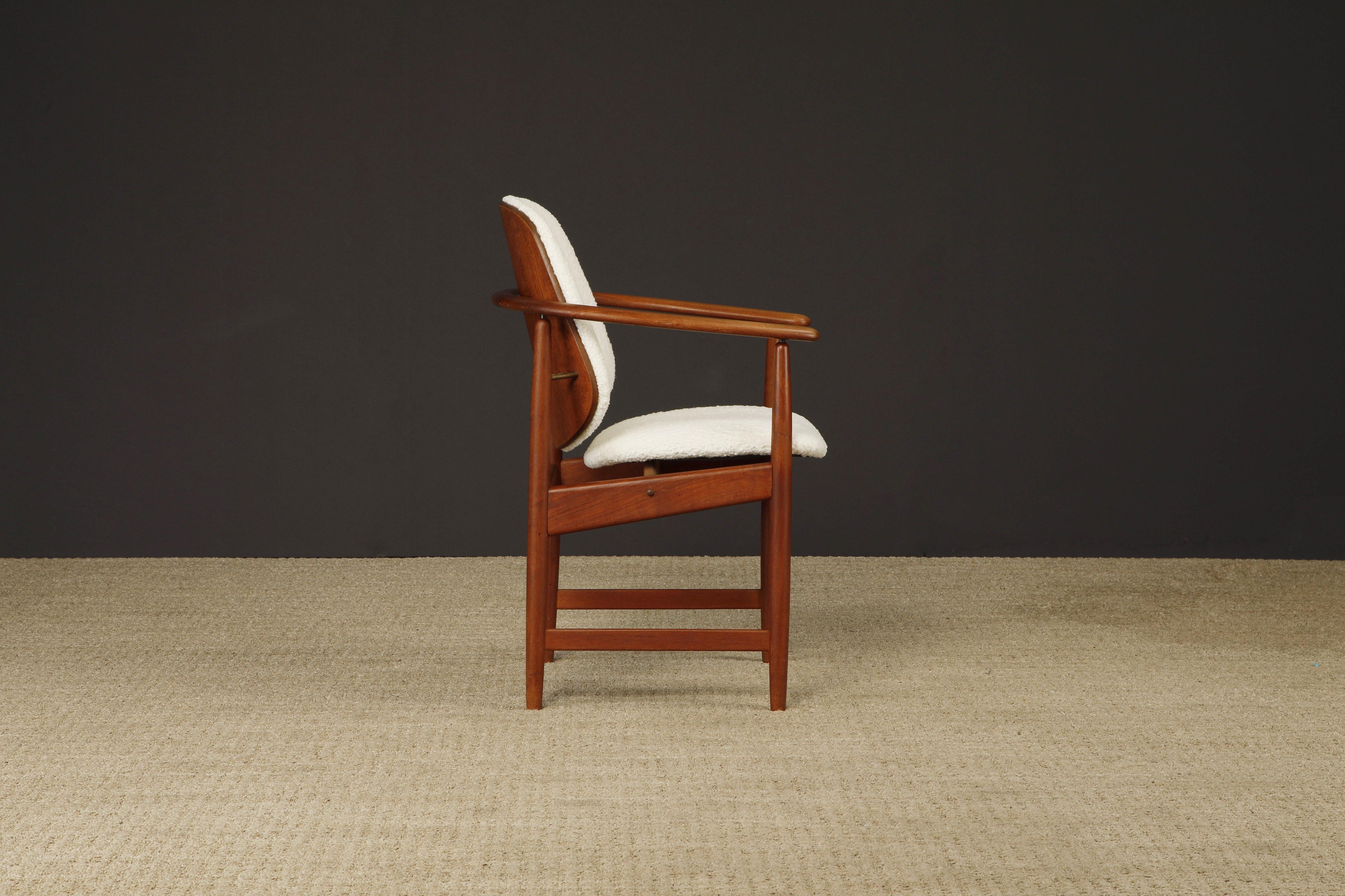 Conjunto de 6 Sillas de Comedor de Teca y Bouclé de Arne Hovmand-Olsen, Años 60 en venta 1