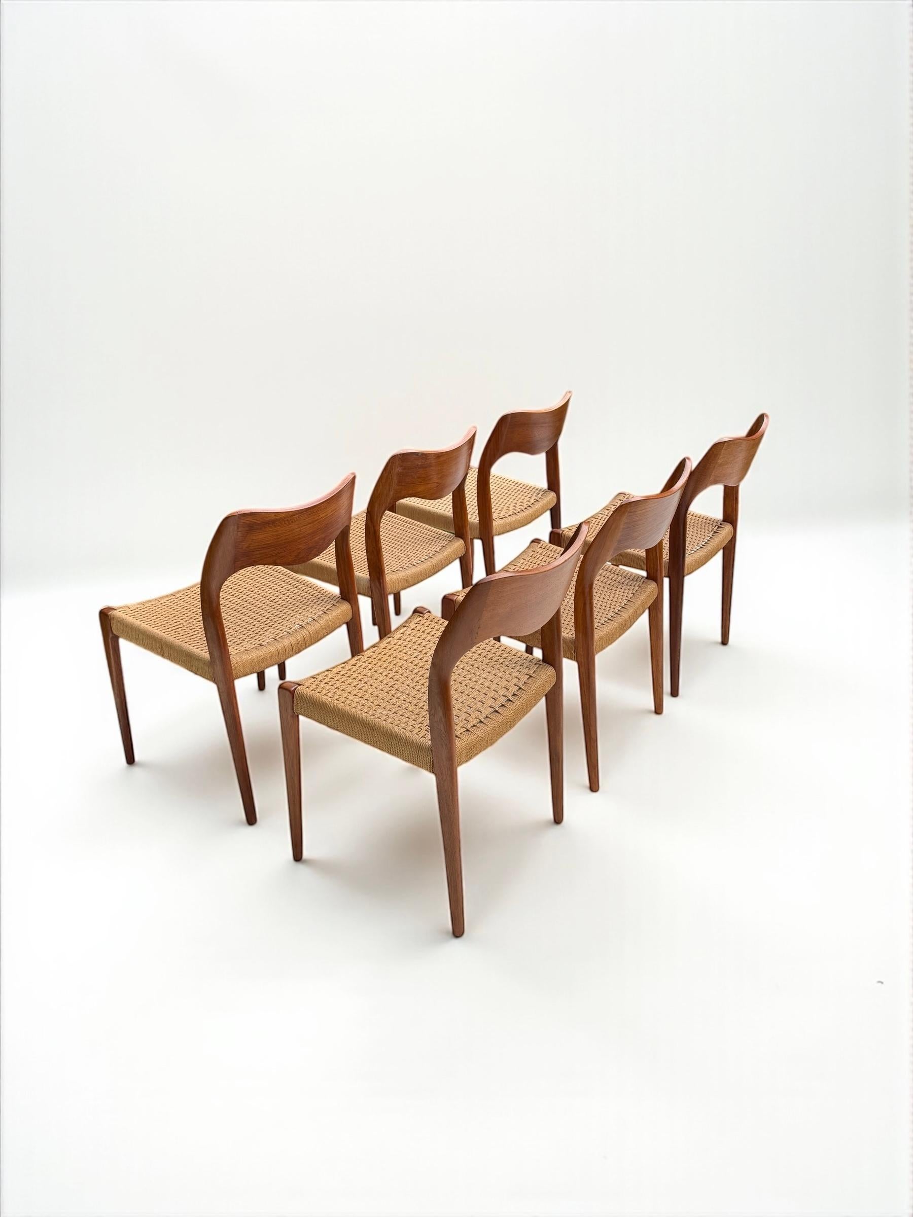 Danish Set of 6 Teak and Paper Cord Model 71 Dining Chairs by Niels O Møller 1960's For Sale