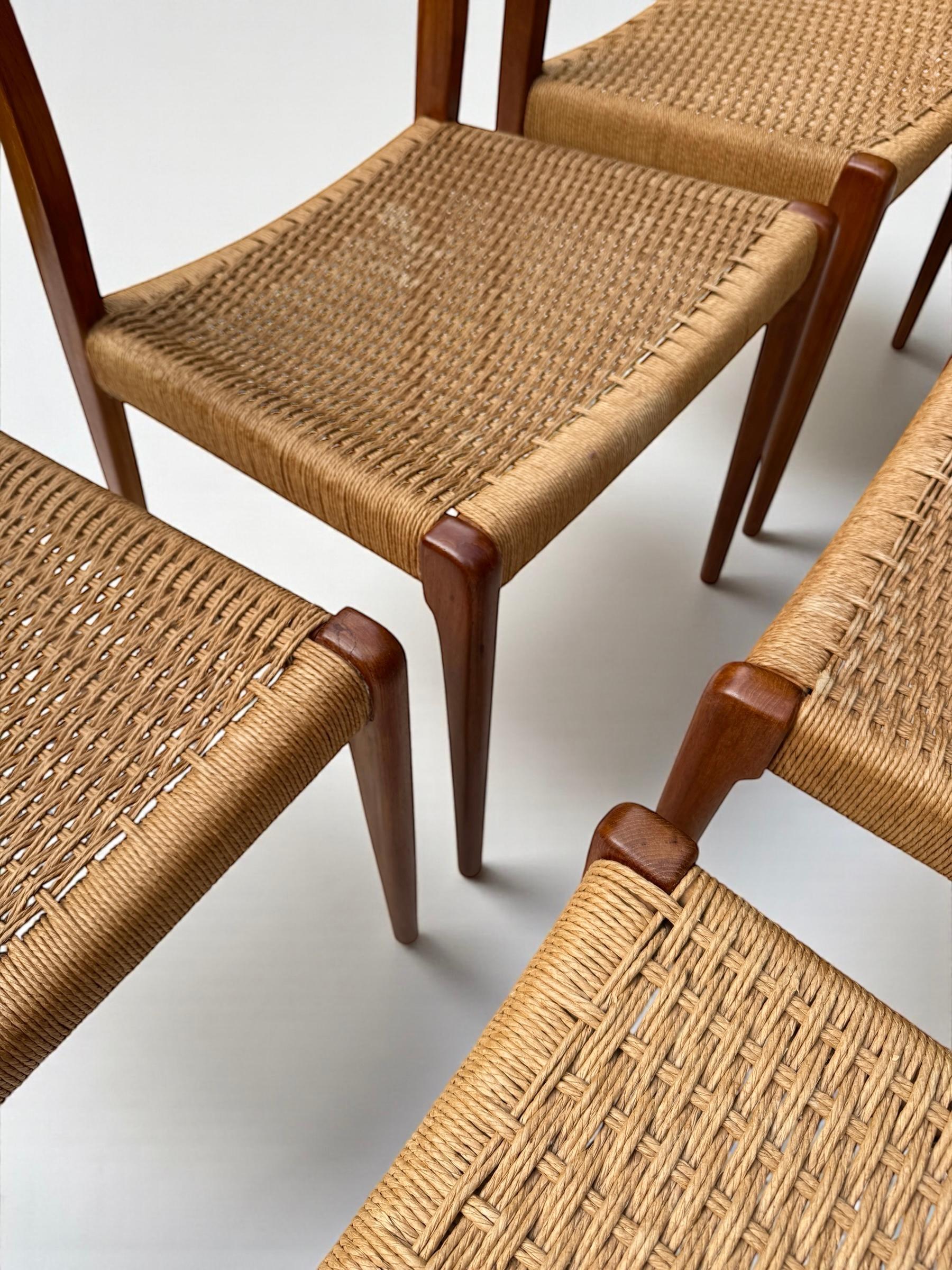 Hand-Crafted Set of 6 Teak and Paper Cord Model 71 Dining Chairs by Niels O Møller 1960's For Sale