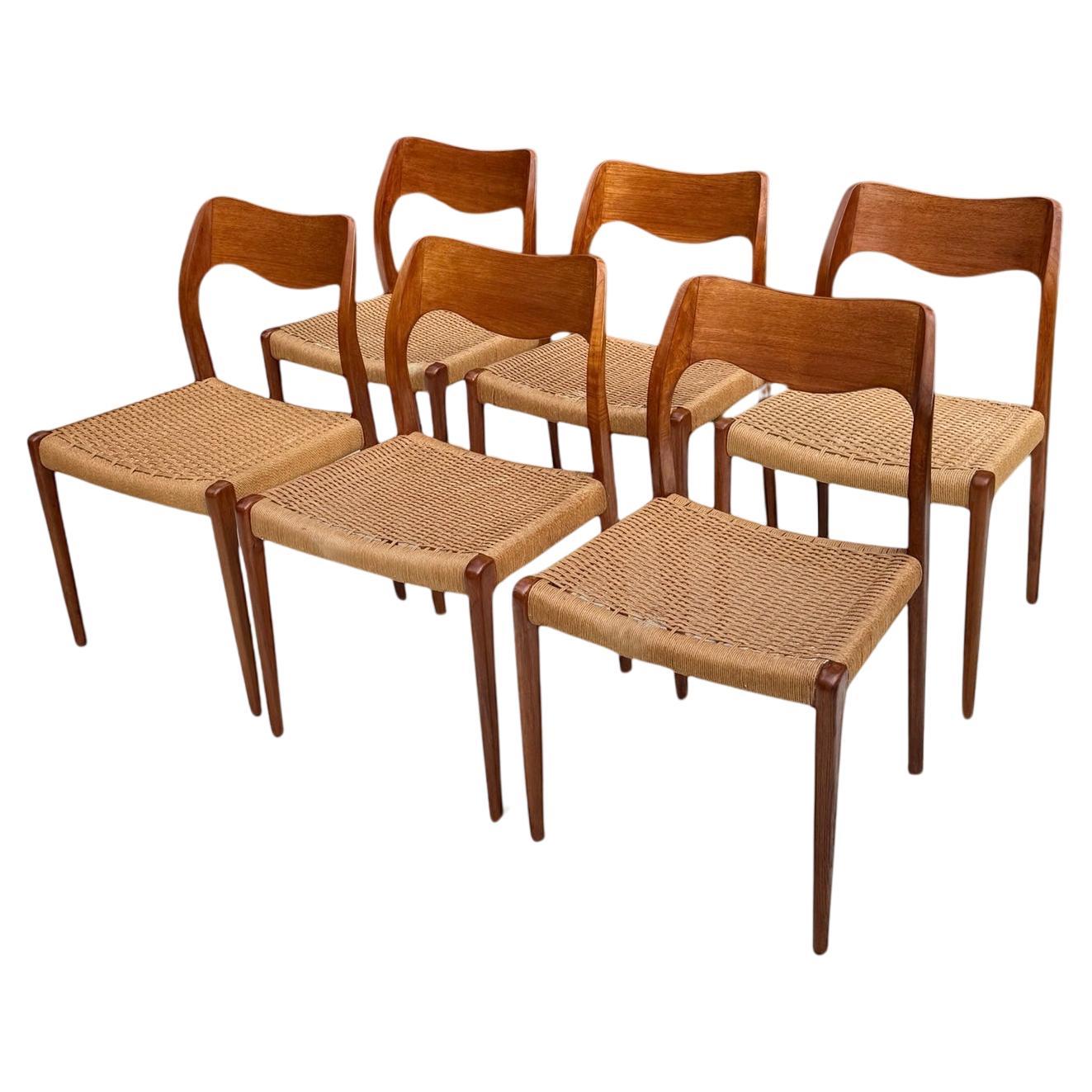Set of 6 Teak and Paper Cord Model 71 Dining Chairs by Niels O Møller 1960's For Sale