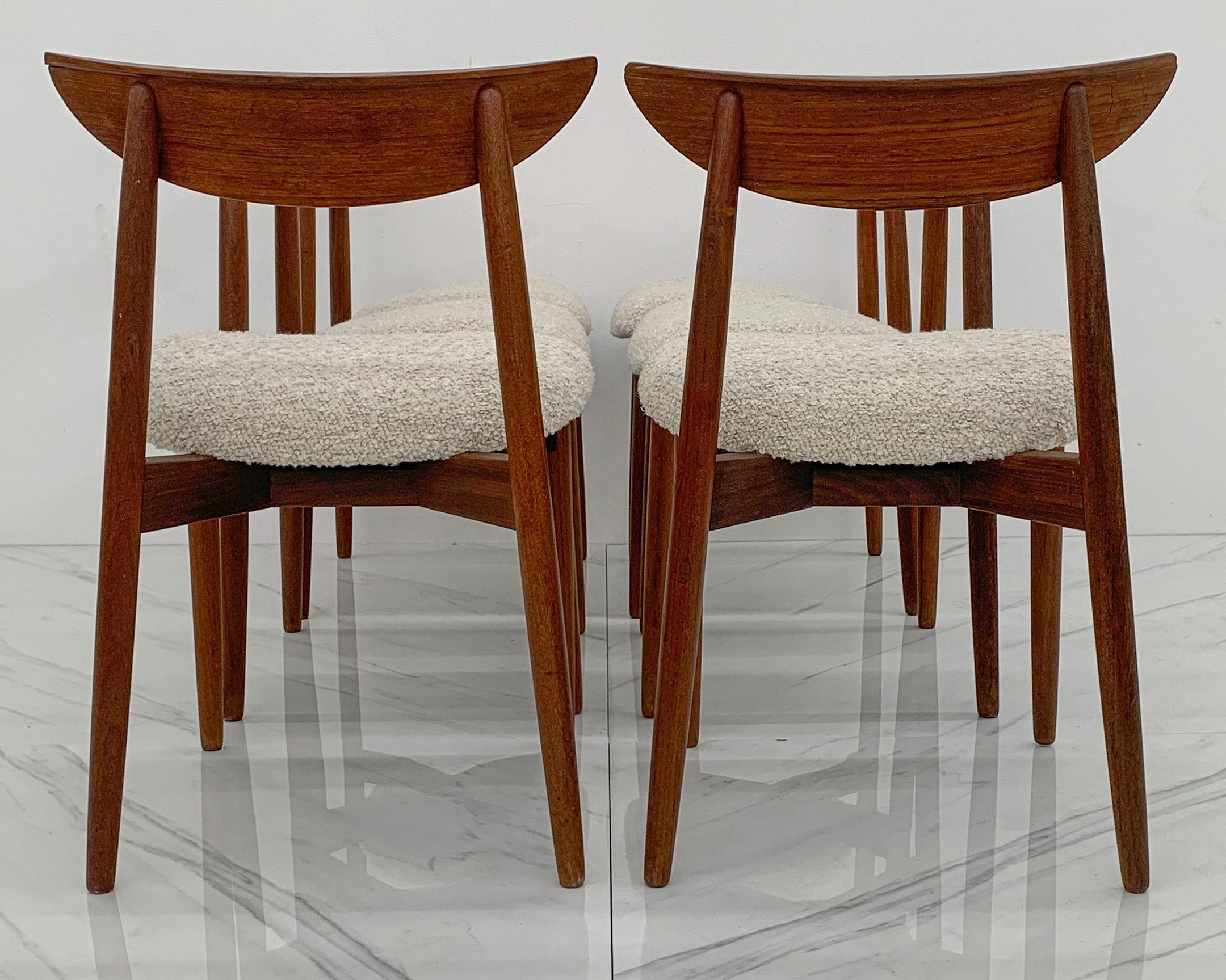 Set of 6 Teak & Boucle Dining Chairs by Harry Østergaard for Randers Møbelfabrik For Sale 2