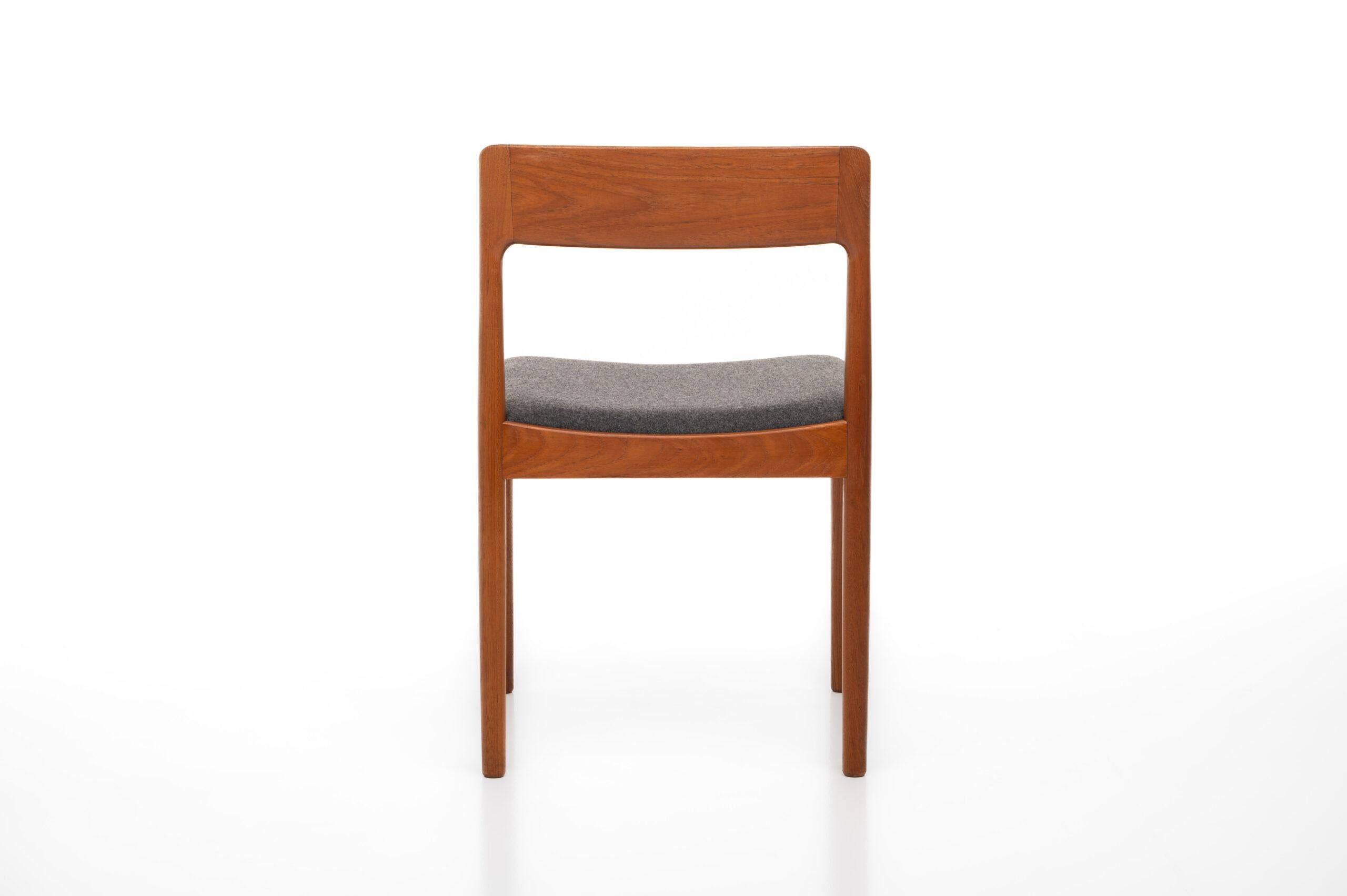 Set of 6 Teak Dining Chairs by Johannes Norgaard, Denmark 1960s 3