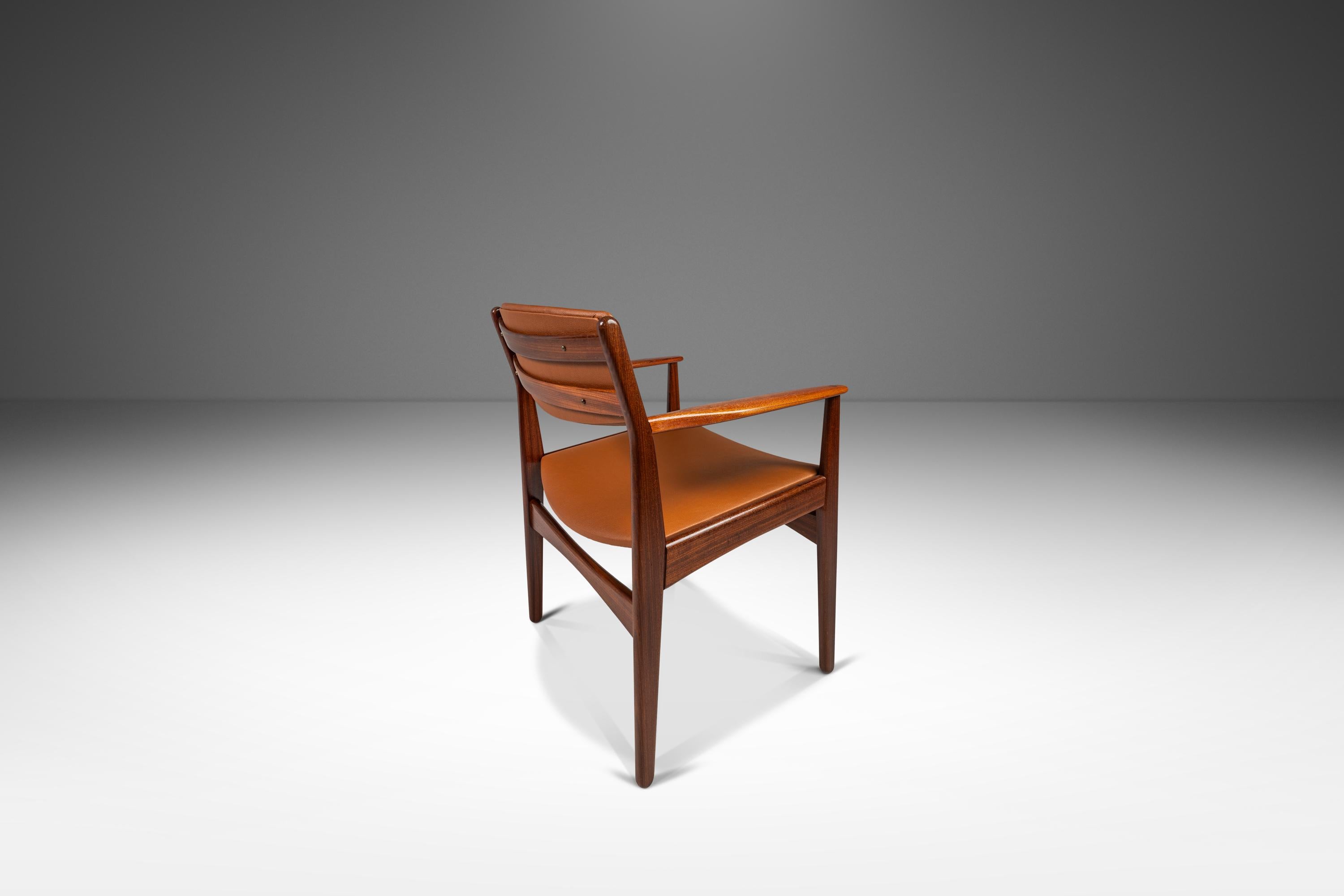 Teck Ensemble de 6 chaises de salle à manger en teck par Poul Volther pour Frem Røjle,  Danemark, c.C. années 1960