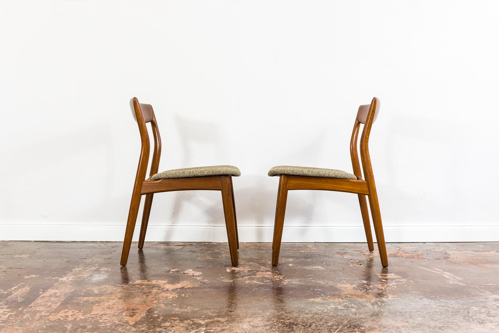Mid-Century Modern Set of 6 Teak Dining Chairs by R. Borregaard for Viborg Stolefabrik 1960 Denmark