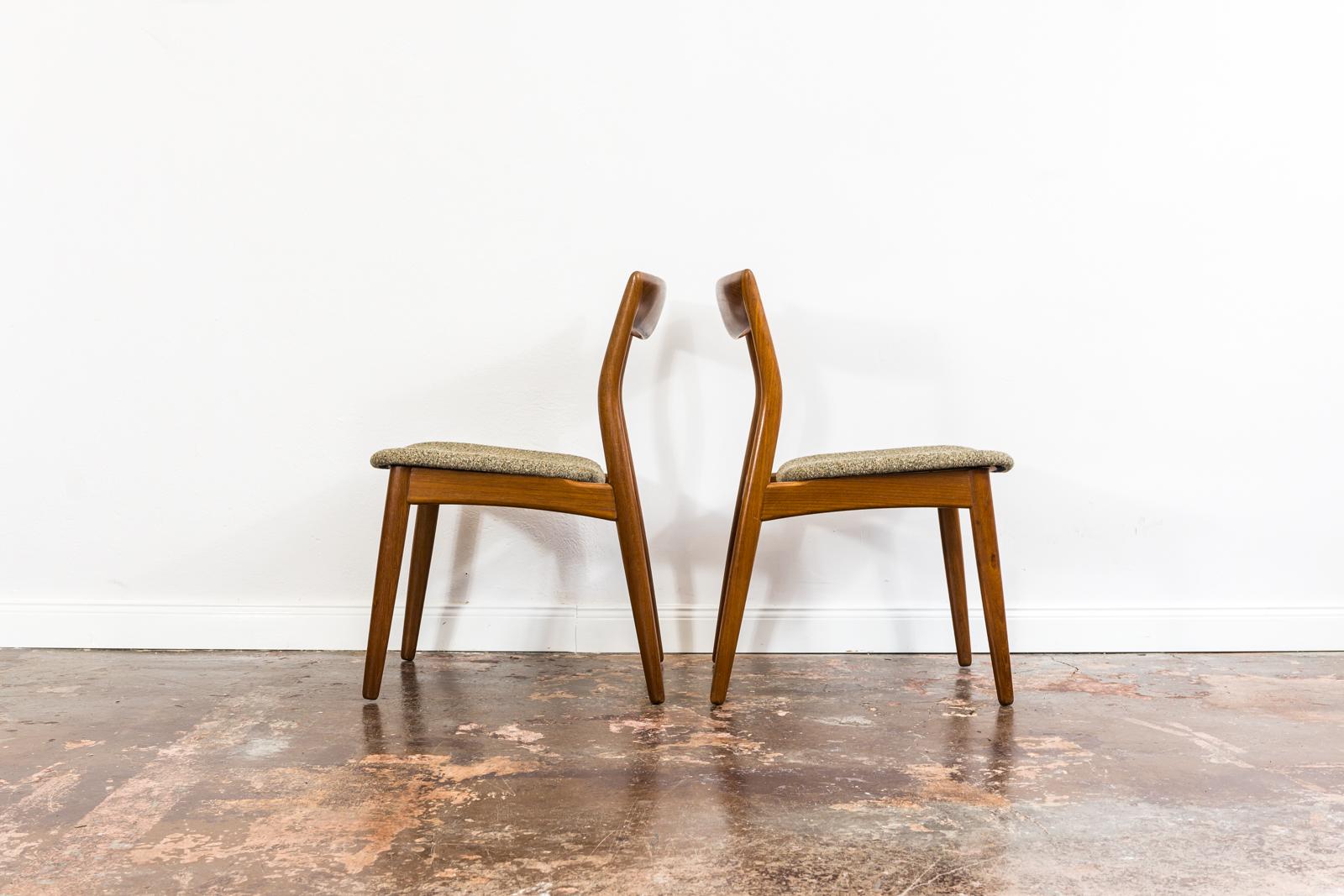 Fabric Set of 6 Teak Dining Chairs by R. Borregaard for Viborg Stolefabrik 1960 Denmark