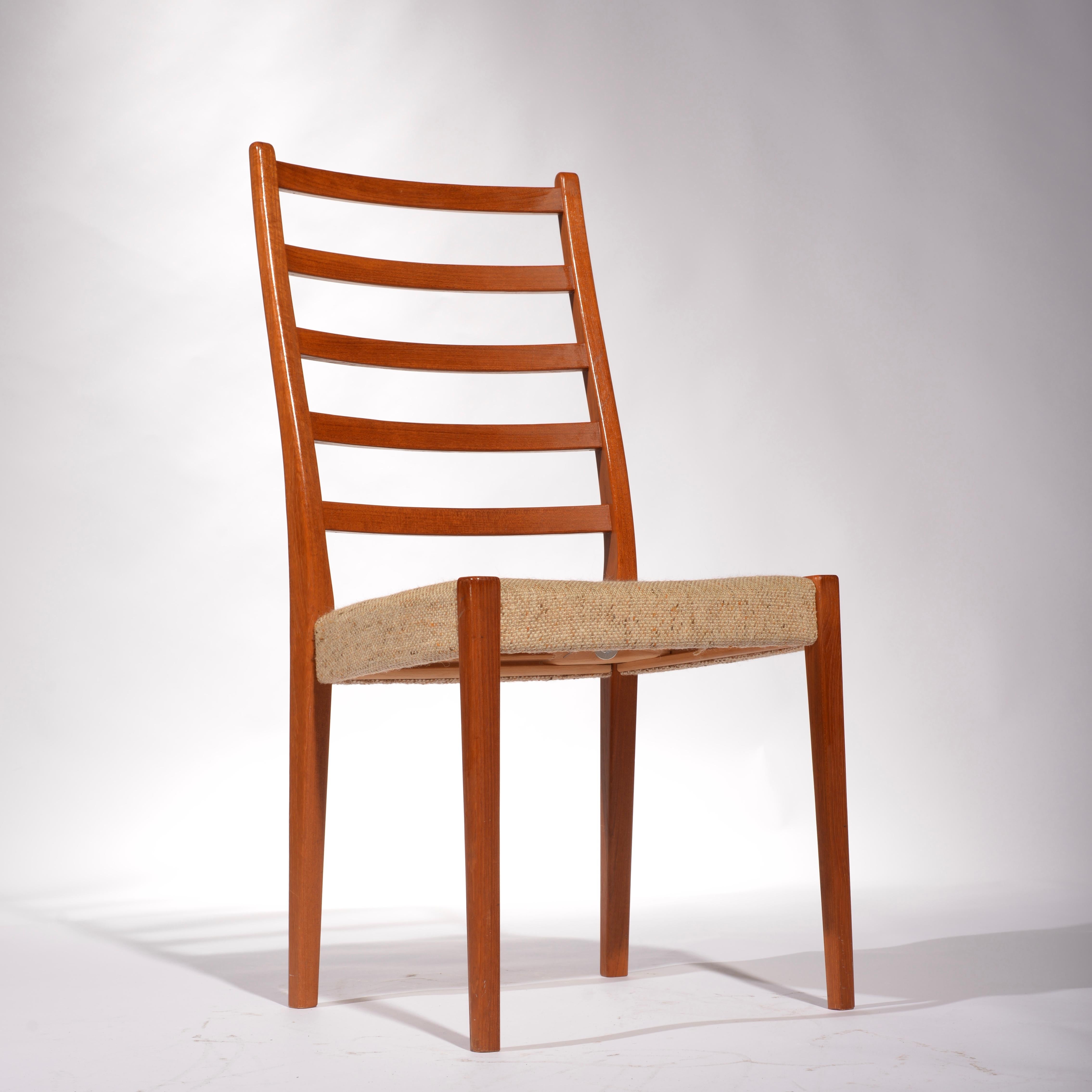 Mid-20th Century 6 Teak Dining Chairs by Svegards Markaryd, Sweden For Sale