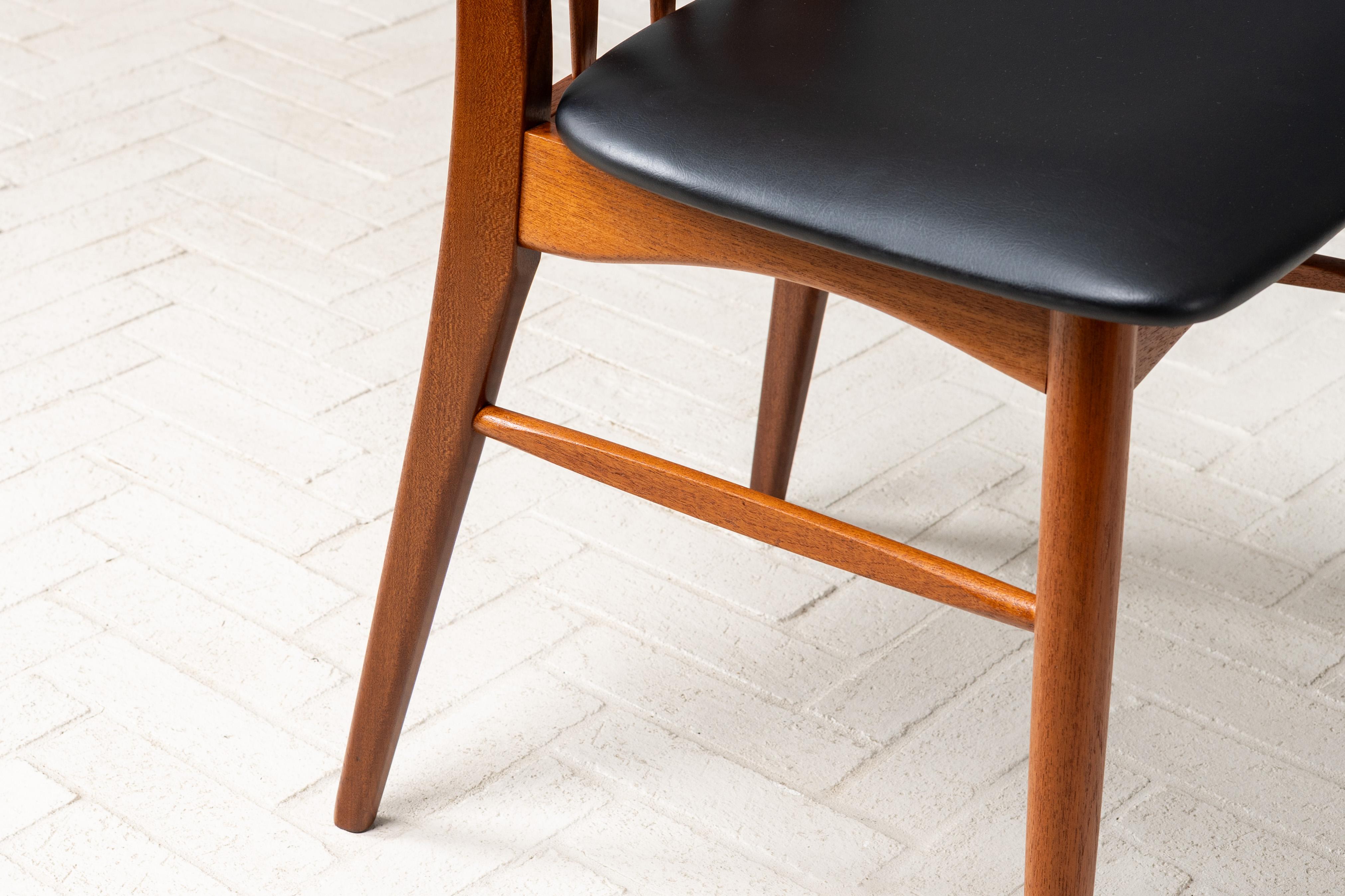Set of 6 Teak Hornslet Dining Chairs en venta 7