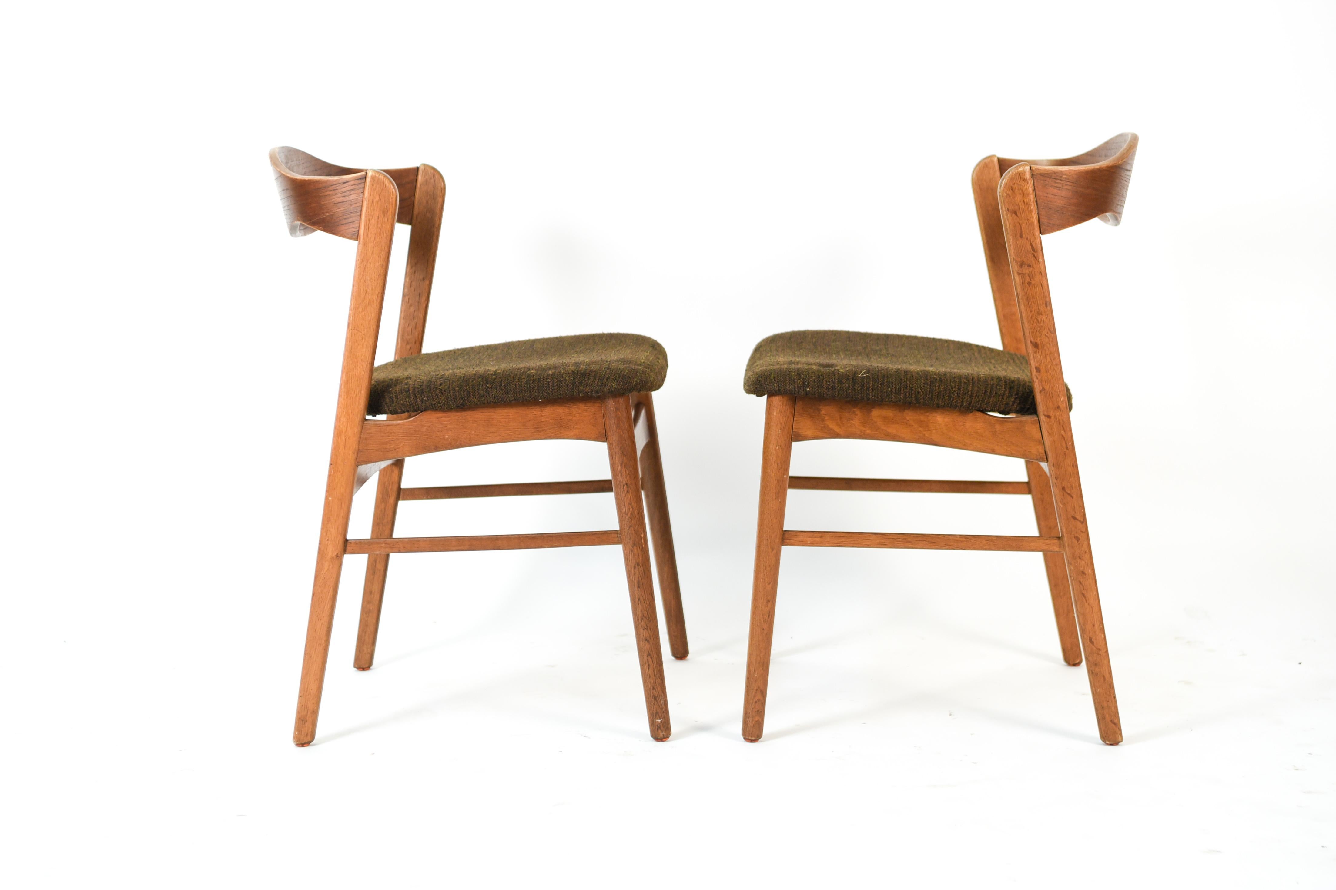 Set of 6 Teak Kai Kristiansen Style Dining Chairs In Good Condition In Norwalk, CT