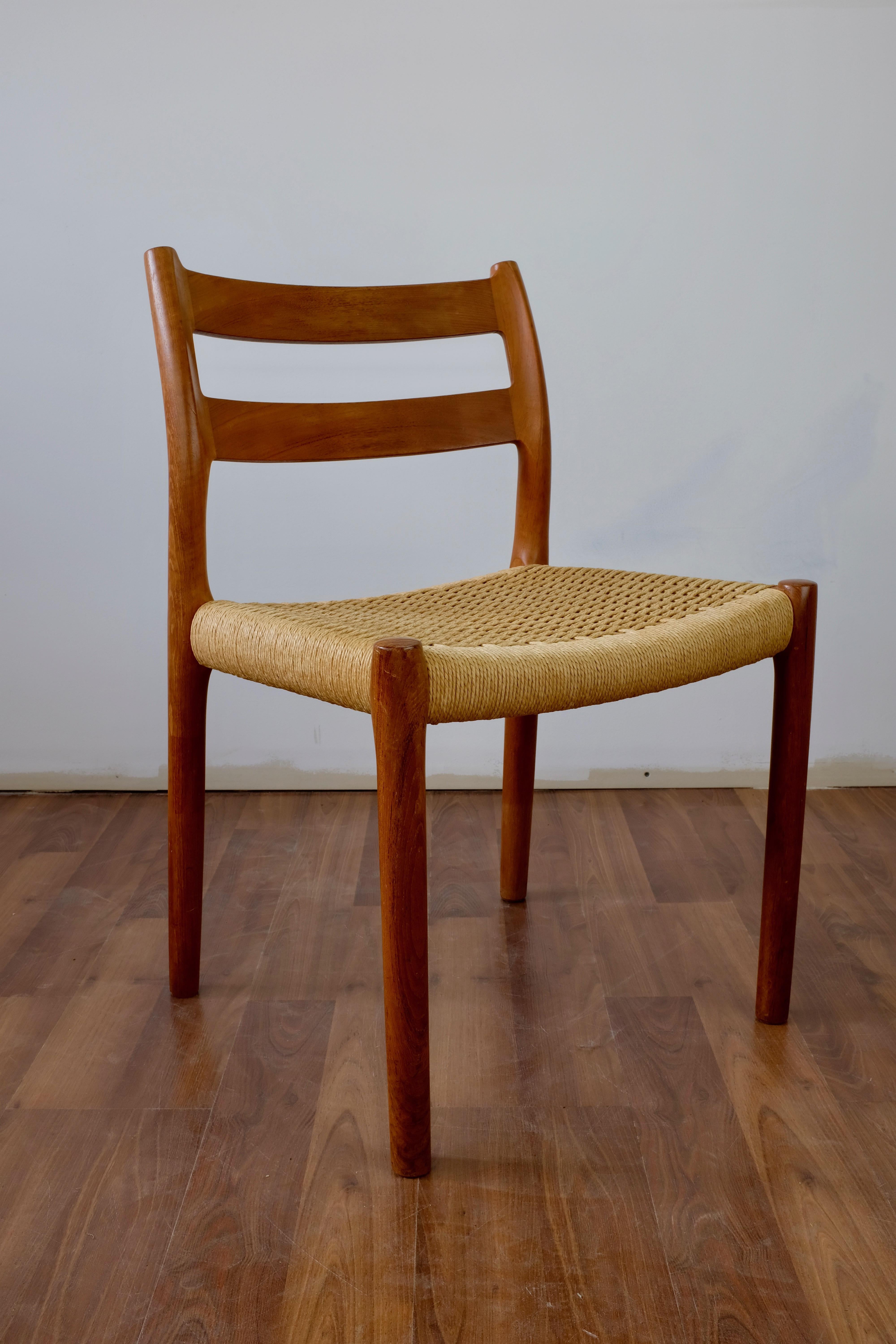 Danish Set of 6 Teak Model 84 Dining Chairs by Niels O. Møller For Sale