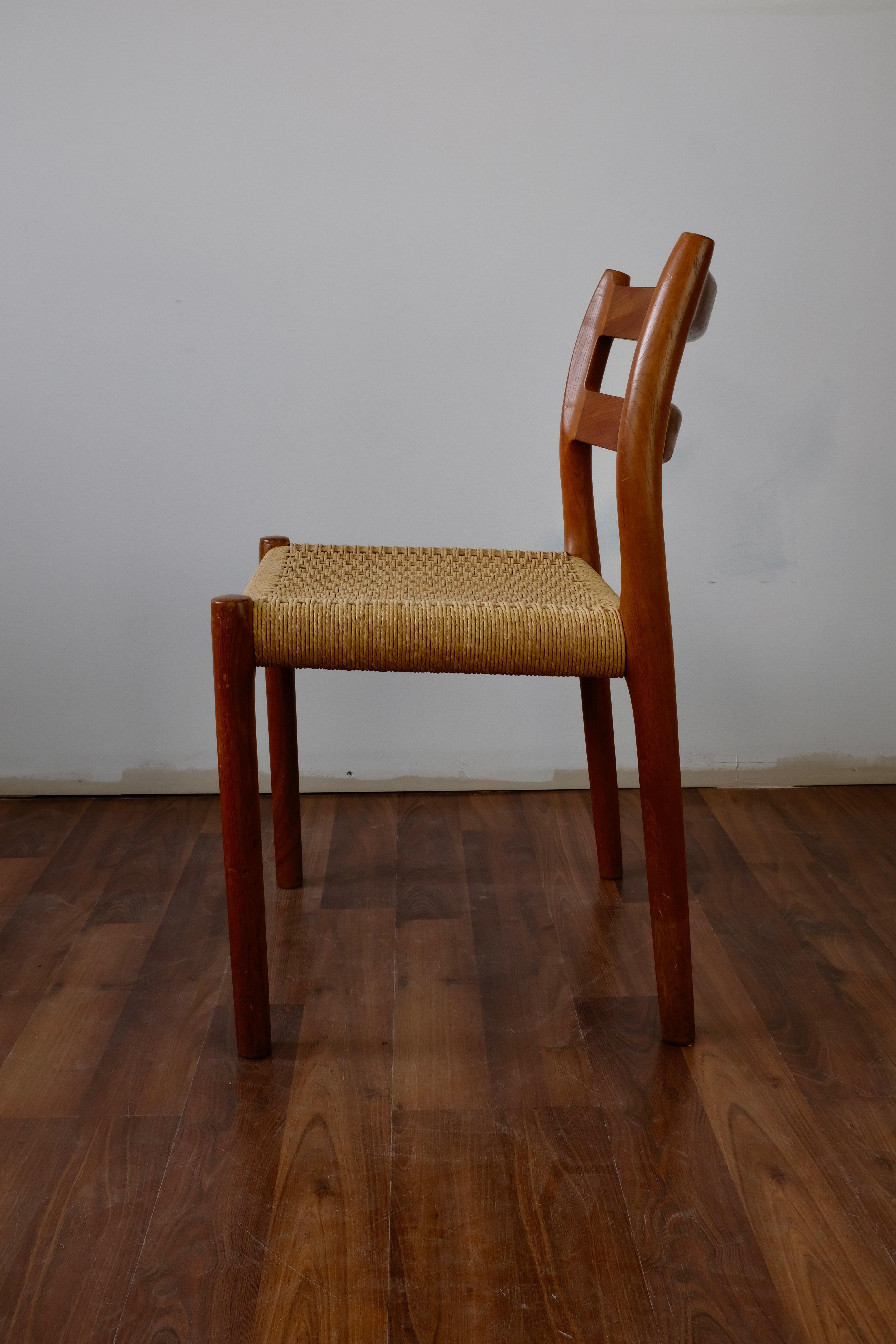 Late 20th Century Set of 6 Teak Model 84 Dining Chairs by Niels O. Møller For Sale