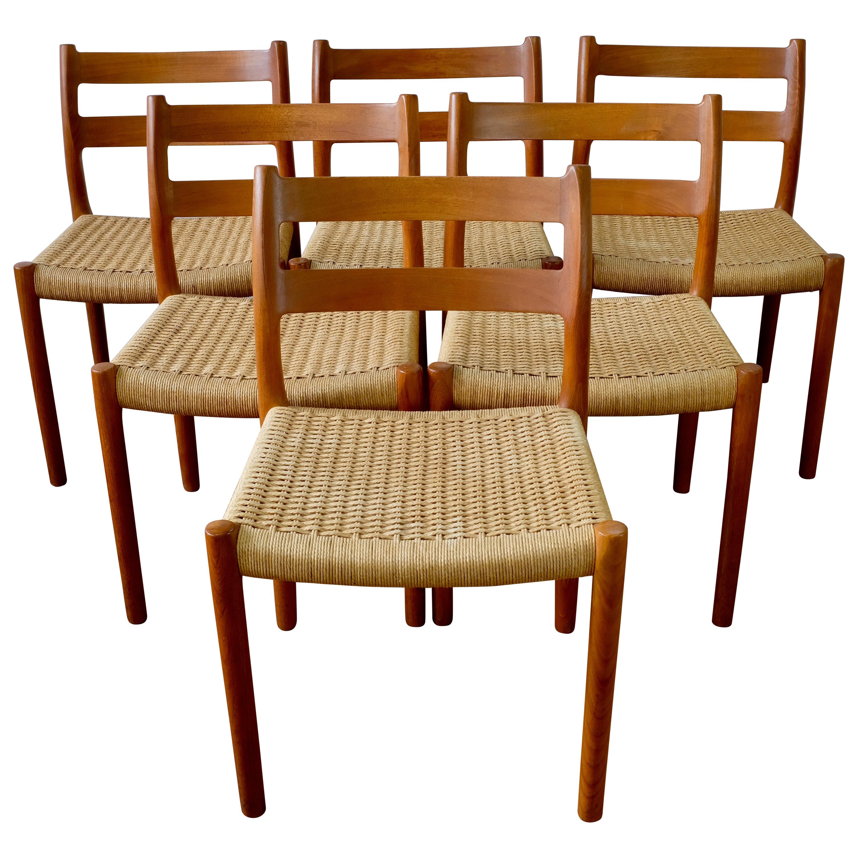 Set of 6 Teak Model 84 Dining Chairs by Niels O. Møller For Sale