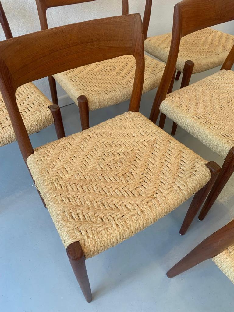 Set of 6 Teak & Rope Dining Chairs Model 77 by Niels O. Møller, Denmark ca. 1960 In Good Condition In Geneva, CH