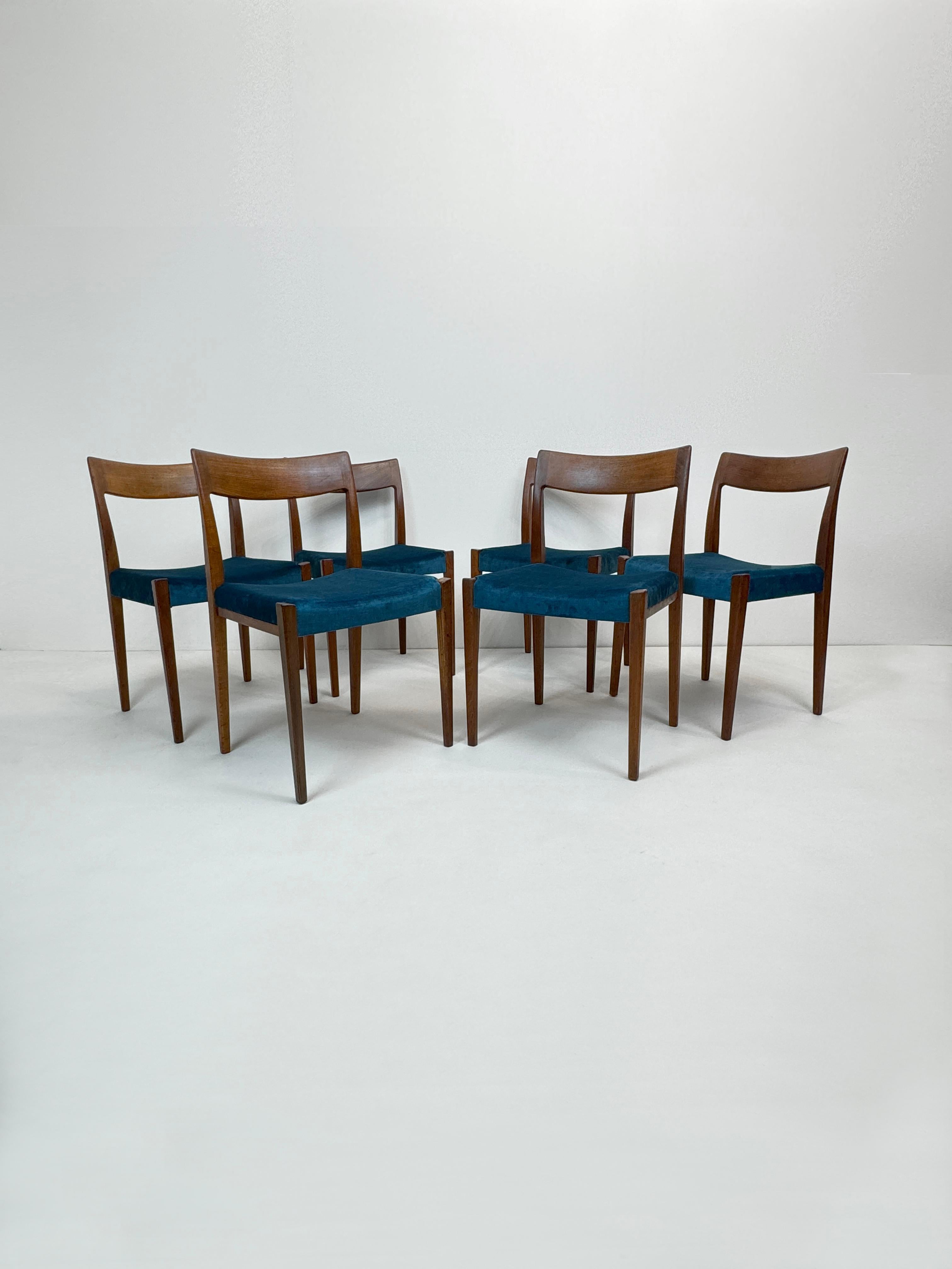 Set of 6 Teak & Velour Dining Chairs, by Nils Jonsson for Troeds, Sweden, 1960's 1