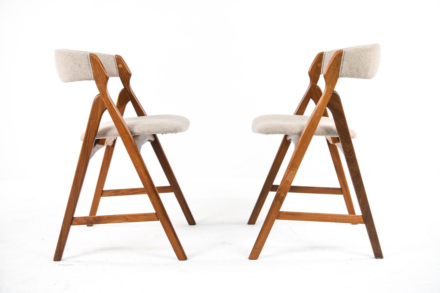 Set of 6 TH. Harlev Model 205 Side Chairs for Farstrup 1