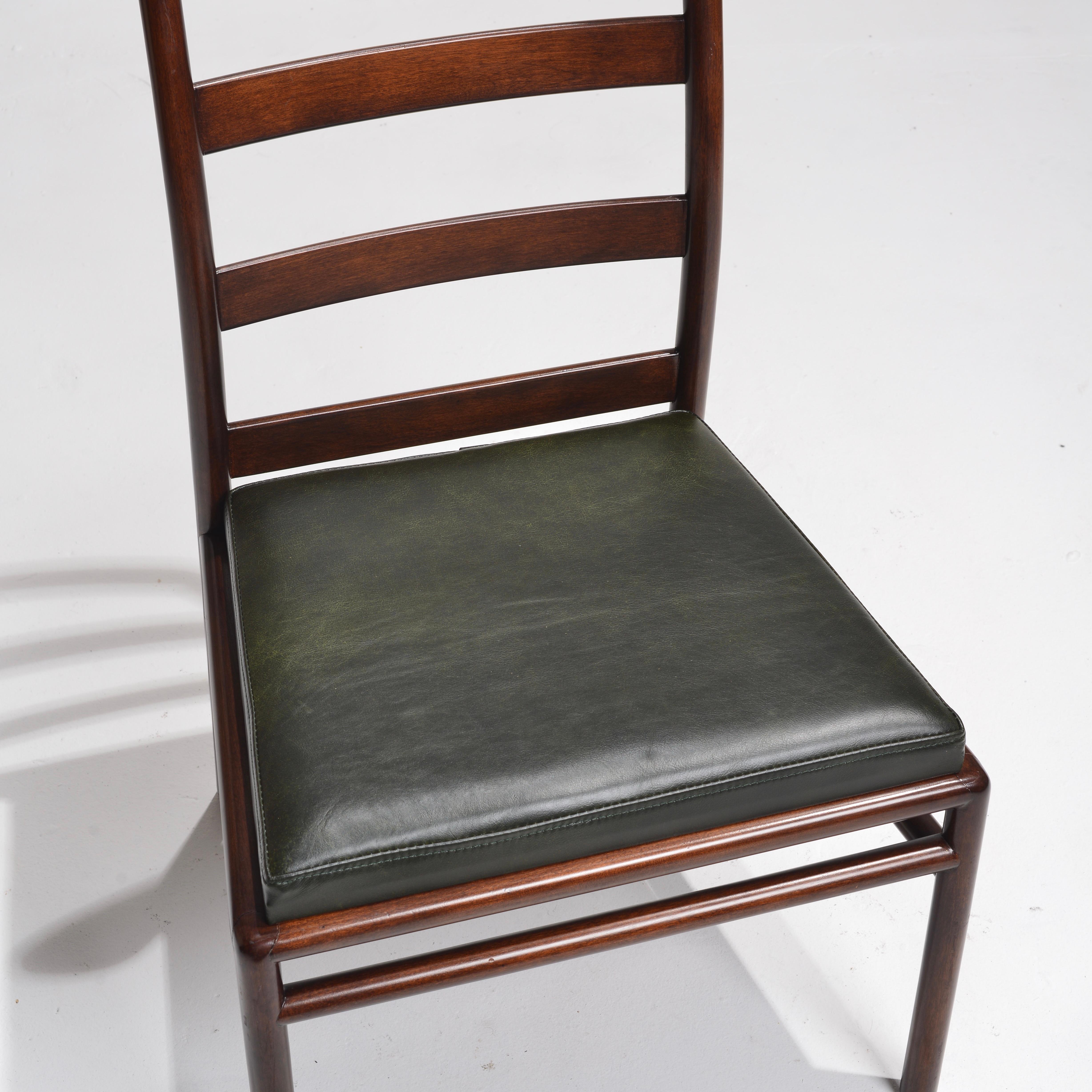 Mid-20th Century Set of 6 T.H. Robsjohn Gibbings Ladder Back Side Chairs For Sale