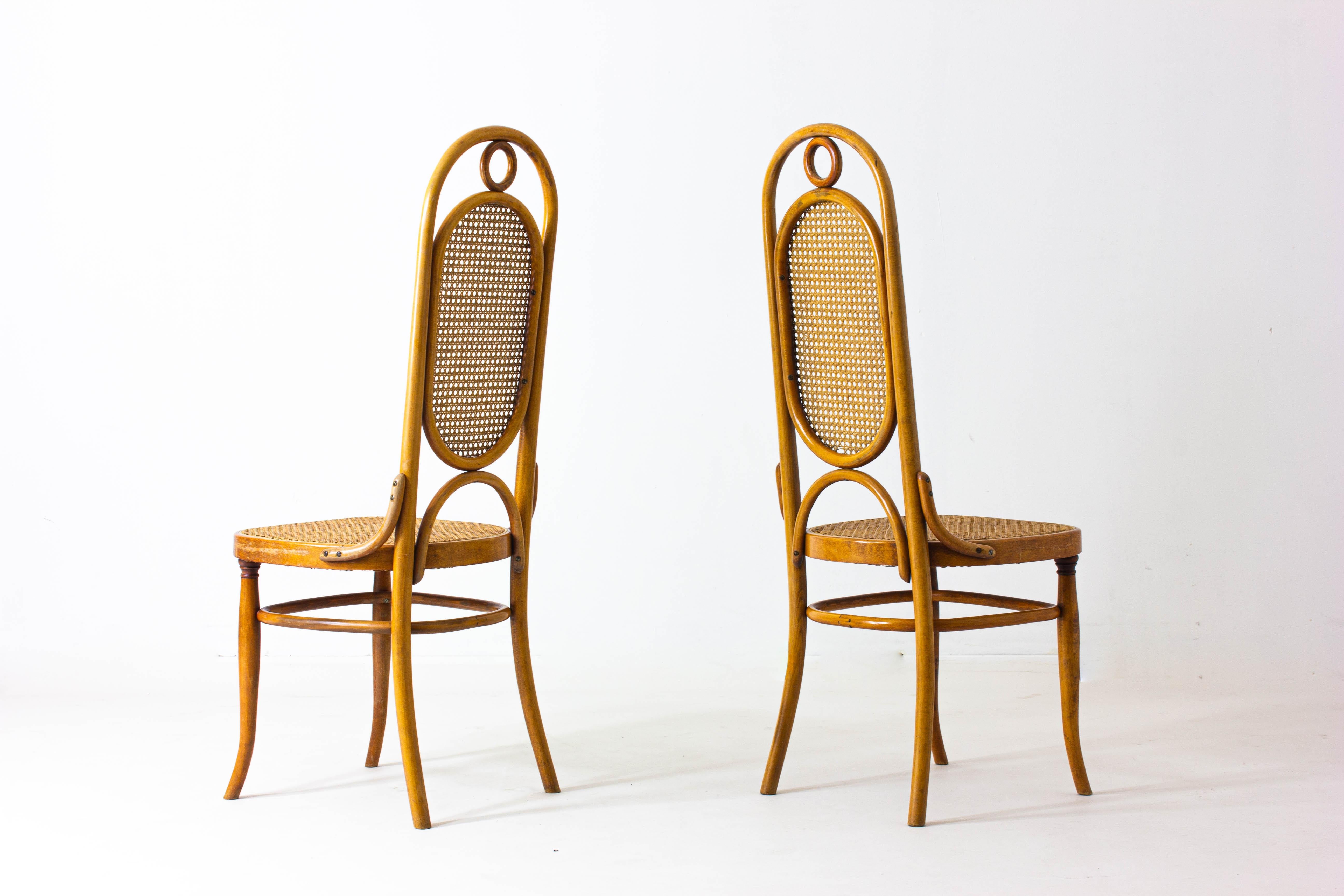 Lovely set of six Thonet chairs model no 207, designed by Michael Thonet himself. In very good condition 