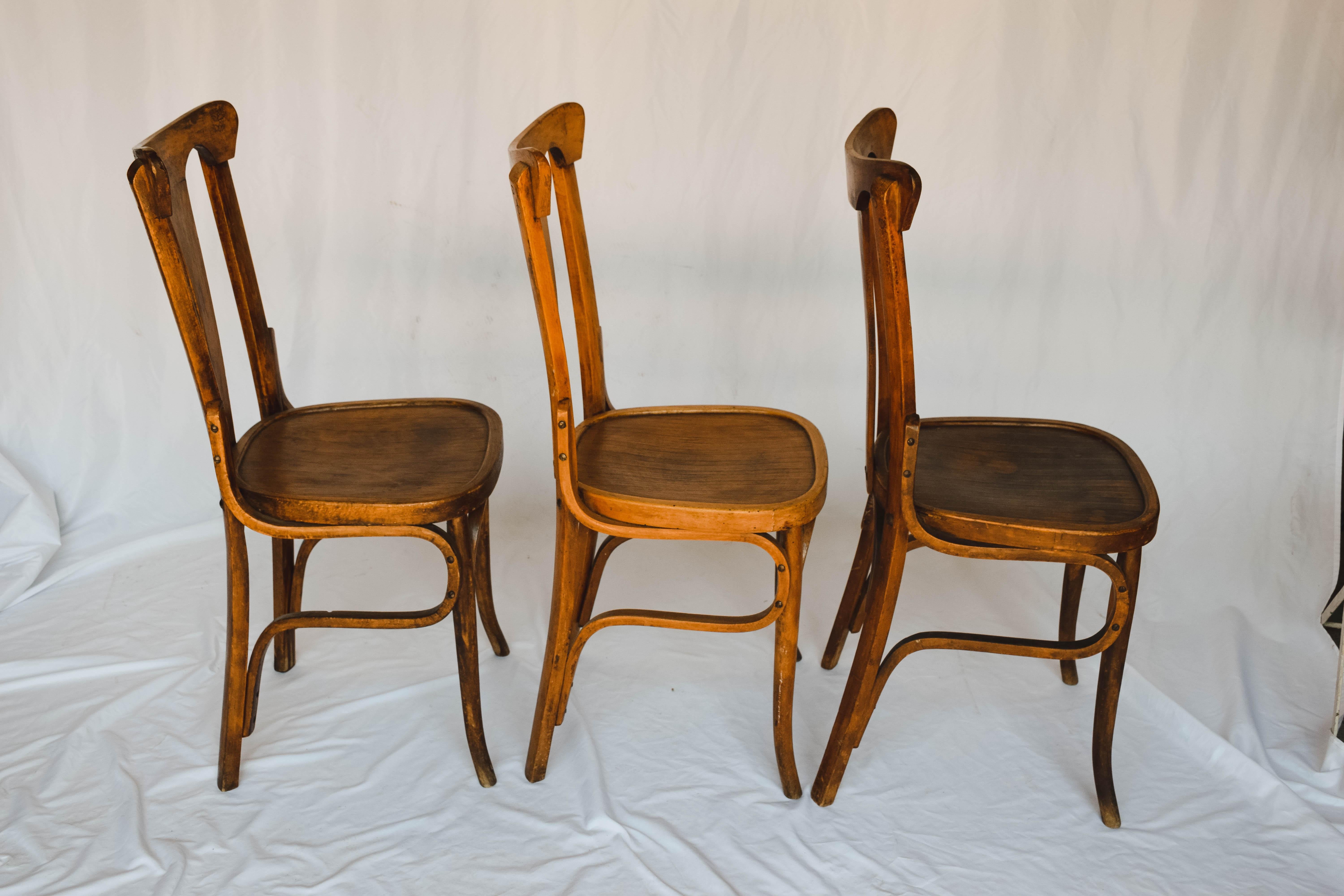 Set of 6 Thonet Style Bistro Chairs 3