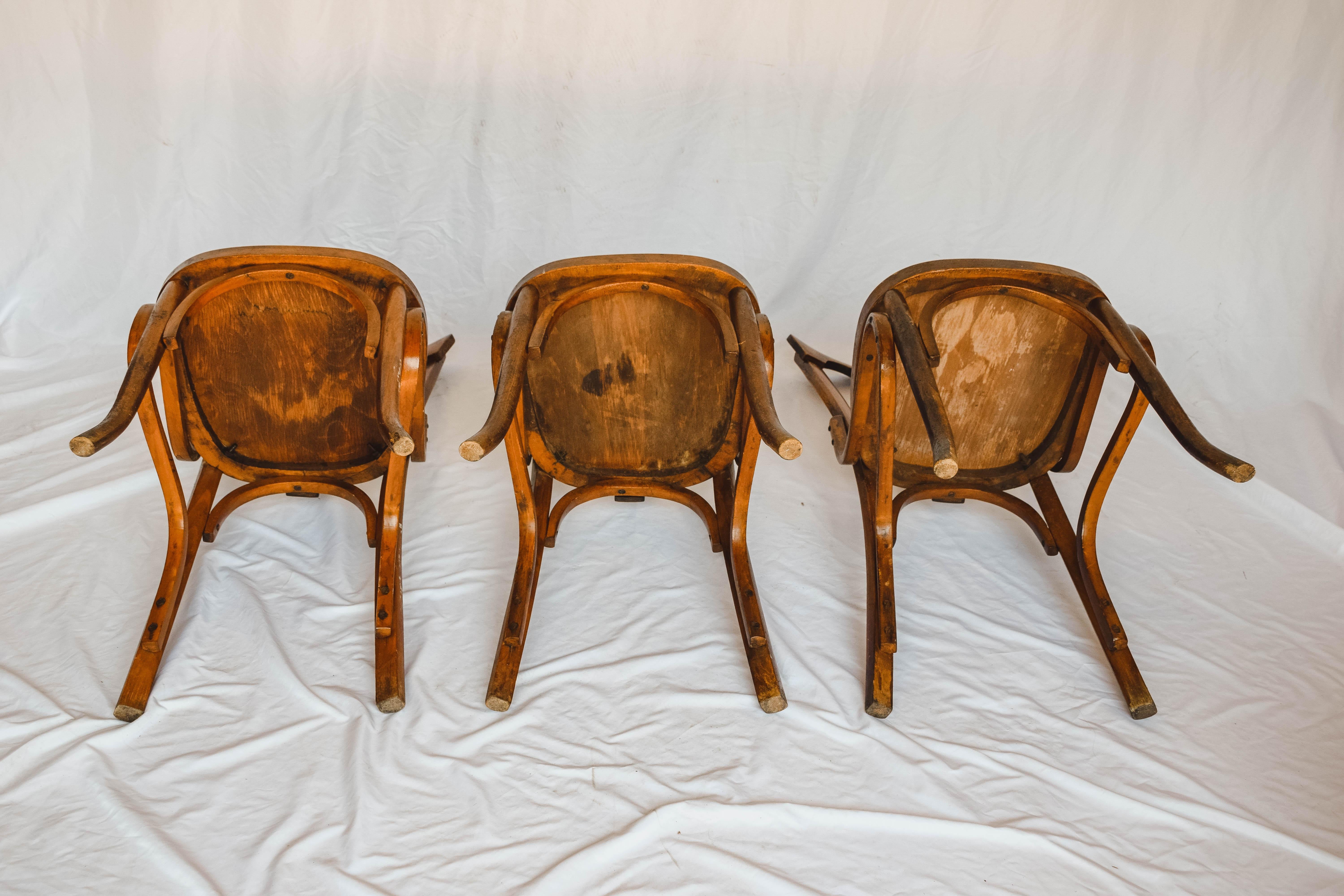 Wood Set of 6 Thonet Style Bistro Chairs