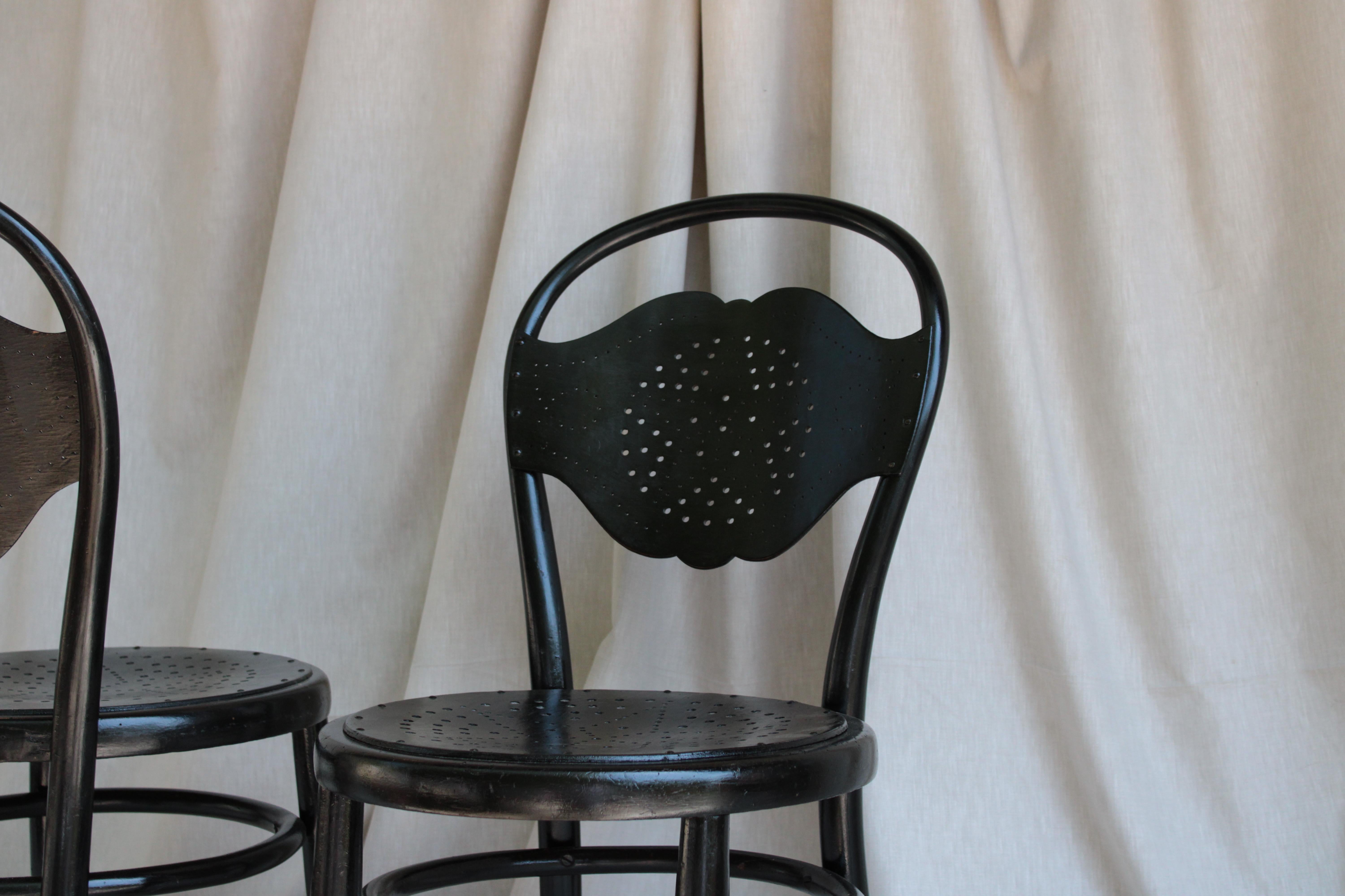 Set of 6 Thonne Chairs, Lacquered in Black 1