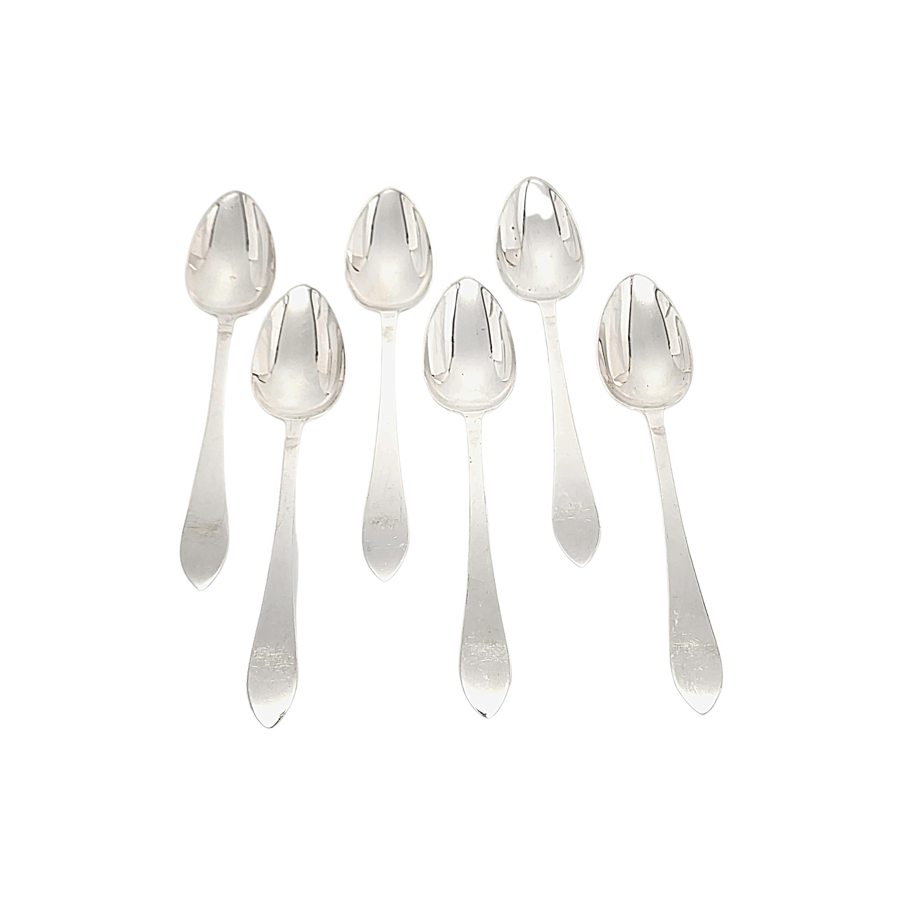 Set of 6 Tiffany & Co sterling silver fruit/orange spoons in the Faneuil pattern.

No monogram or engraving.

The Faneuil pattern was in production from 1910-1955 and was named for Faneuil Hall in Boston, MA. The pattern's simple and elegant design