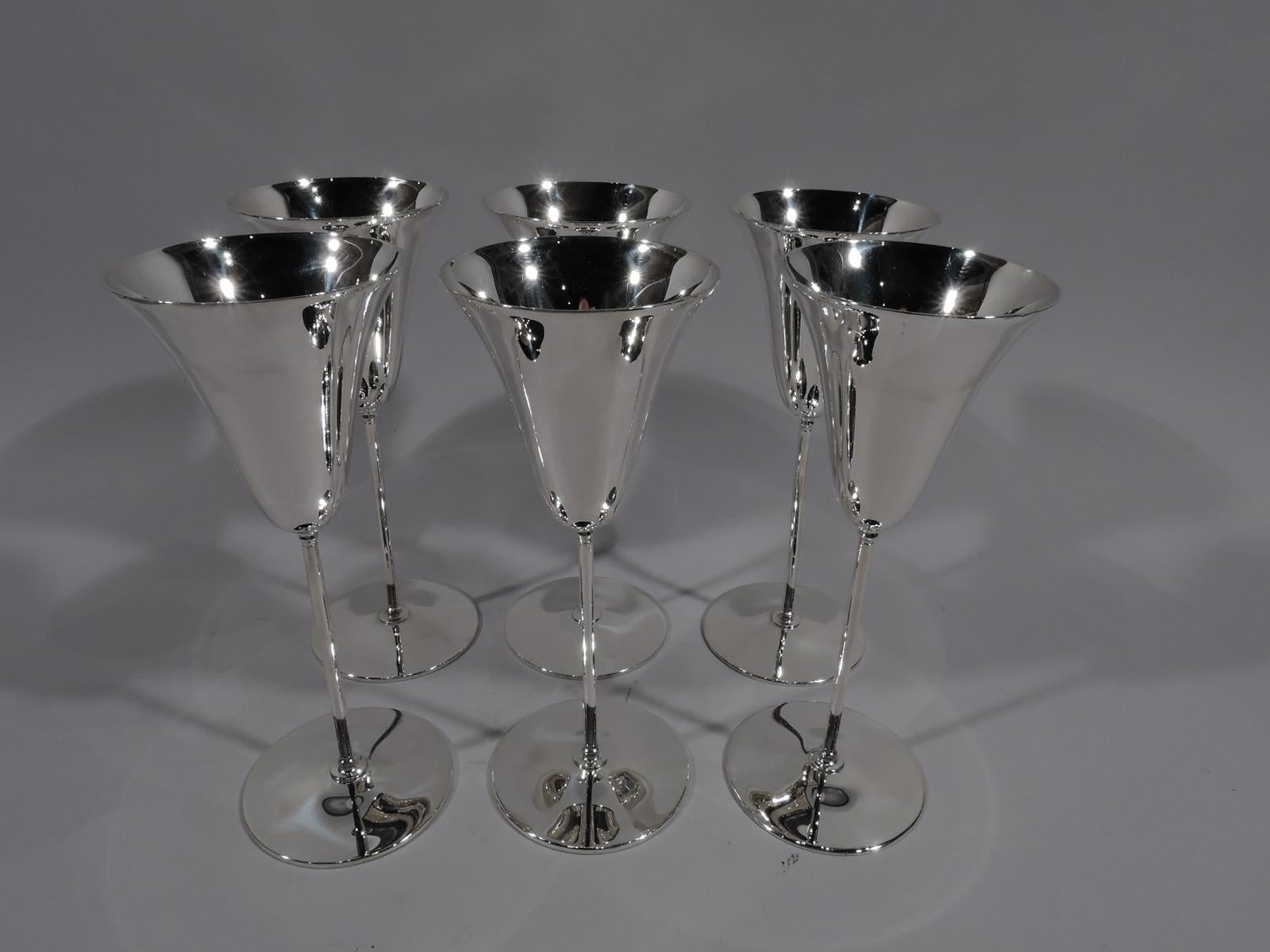 Set of 6 Art Deco sterling silver flutes. Made by Tiffany & Co. in New York, circa 1924. Each: Conical “tulip” bowl on thin cylindrical shaft mounted to flat circular foot. For chic sipping. Fully marked including pattern no. 20468 (first produced
