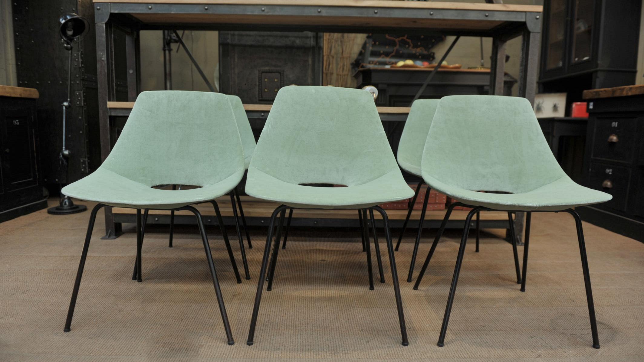 Mid-20th Century Set of 6 Tonneau Chairs by Pierre Guariche for Steiner, 1954 For Sale