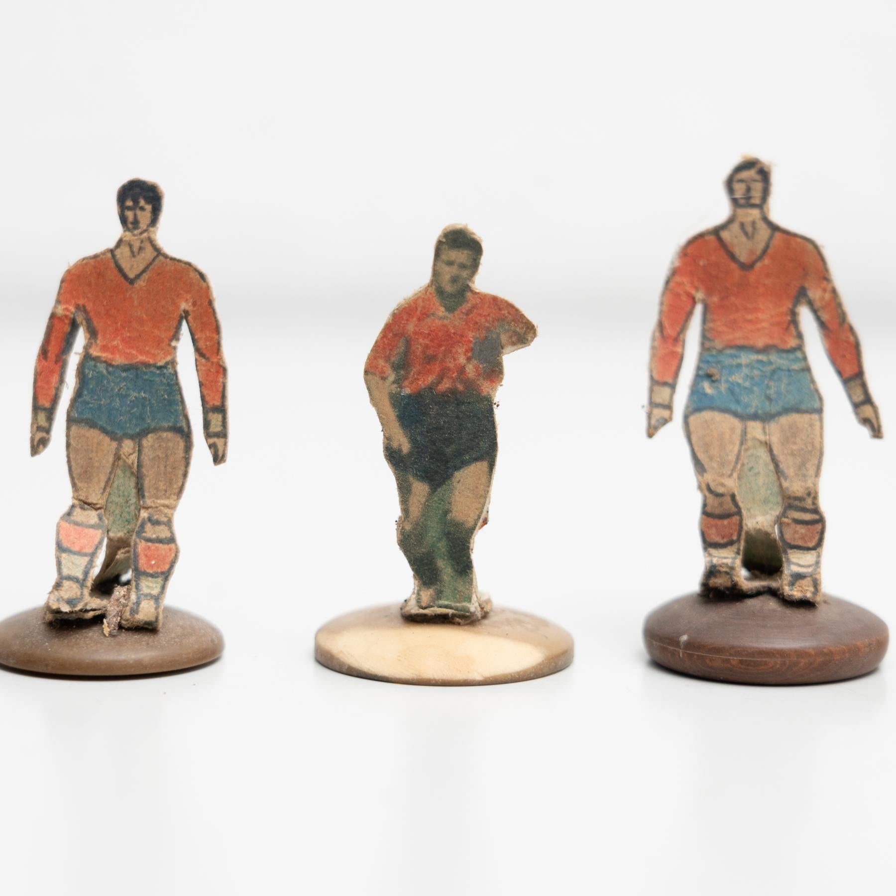 Spanish Set of 6 Traditional Antique Button Soccer Game Figures, circa 1950 For Sale