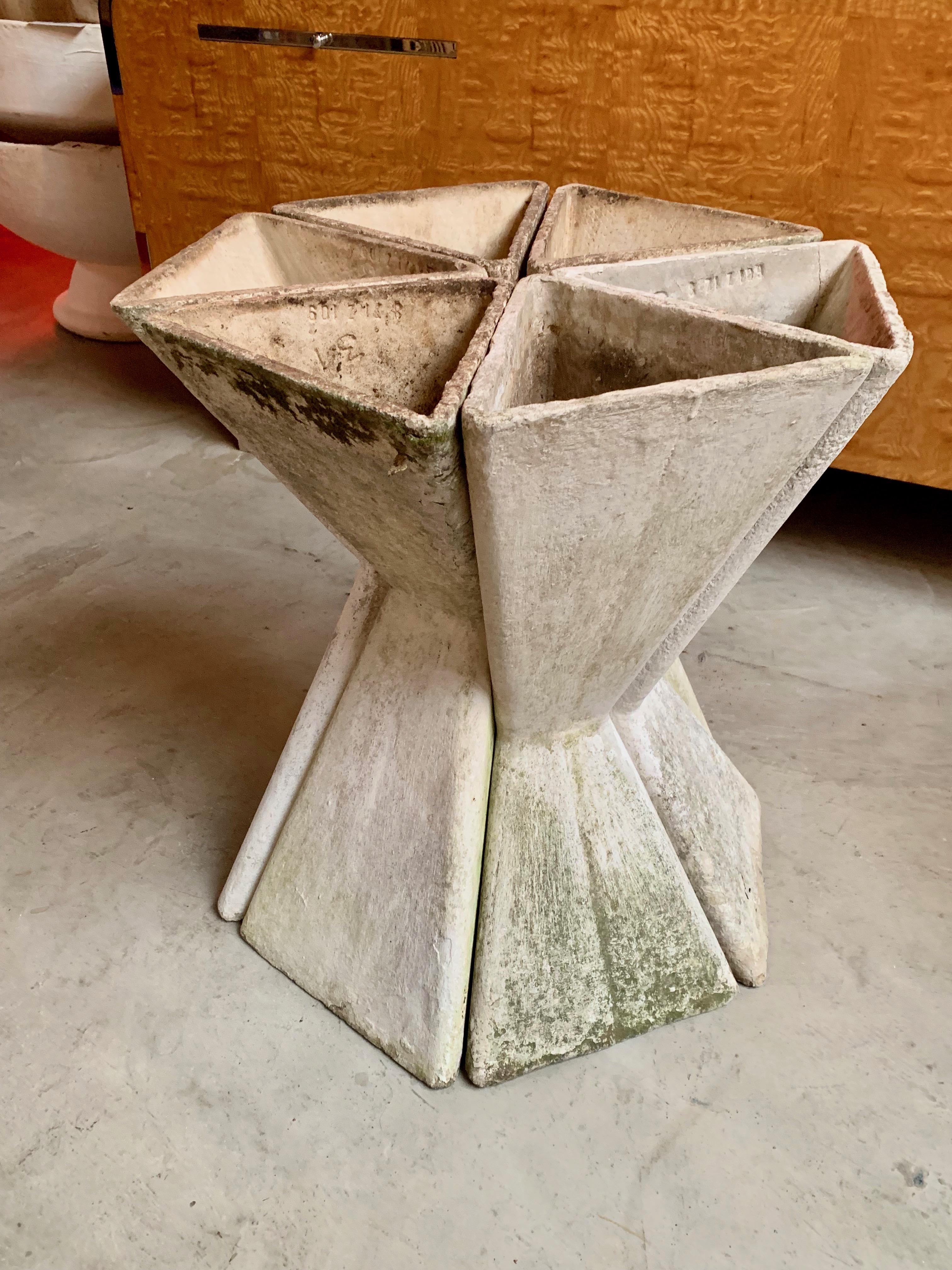 Mid-20th Century Set of 6 Triangular Double Sided Planters by Willy Guhl
