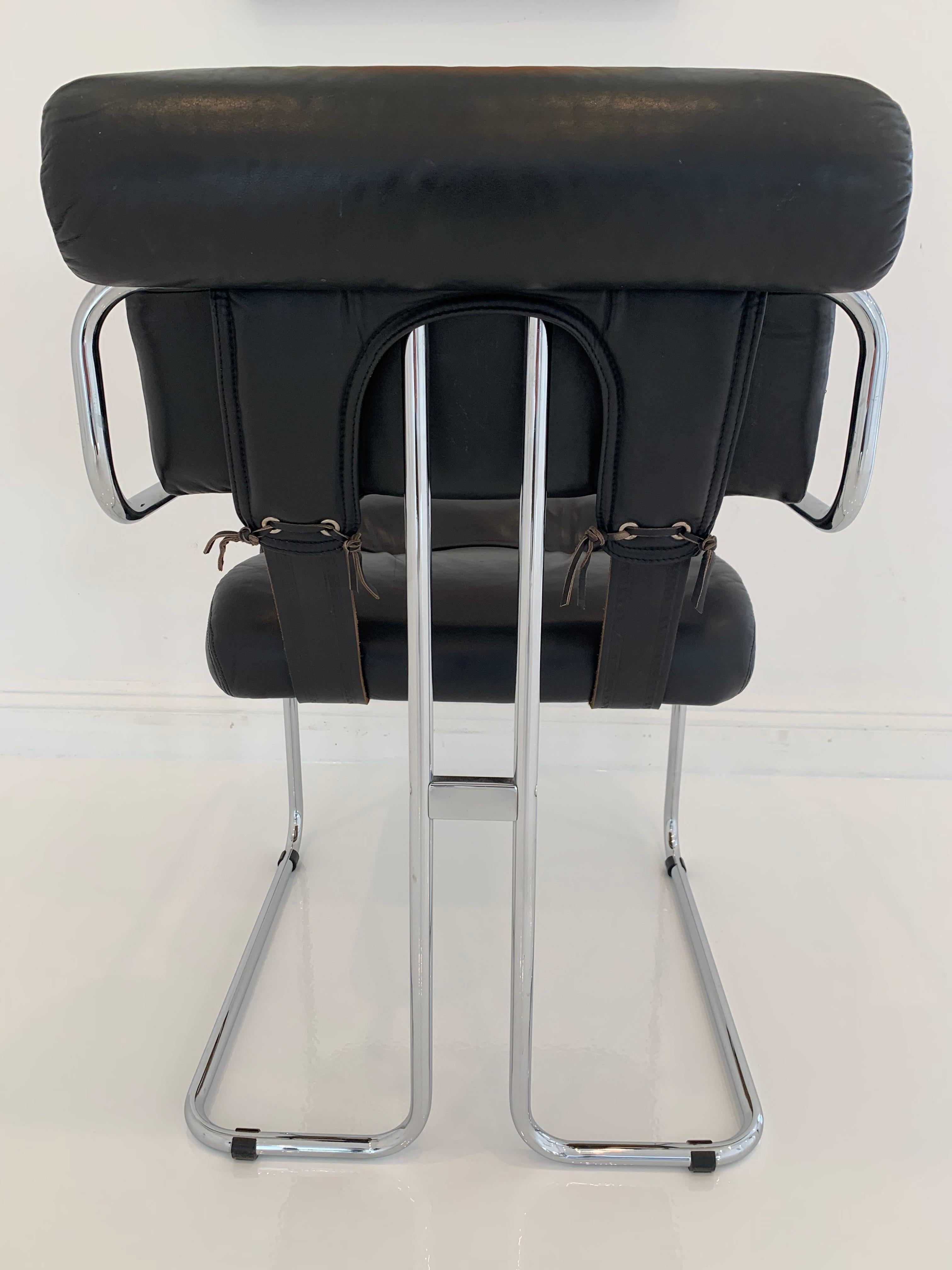 Pair of 'Tucroma' Chairs in Black Leather by Guido Faleschini 2