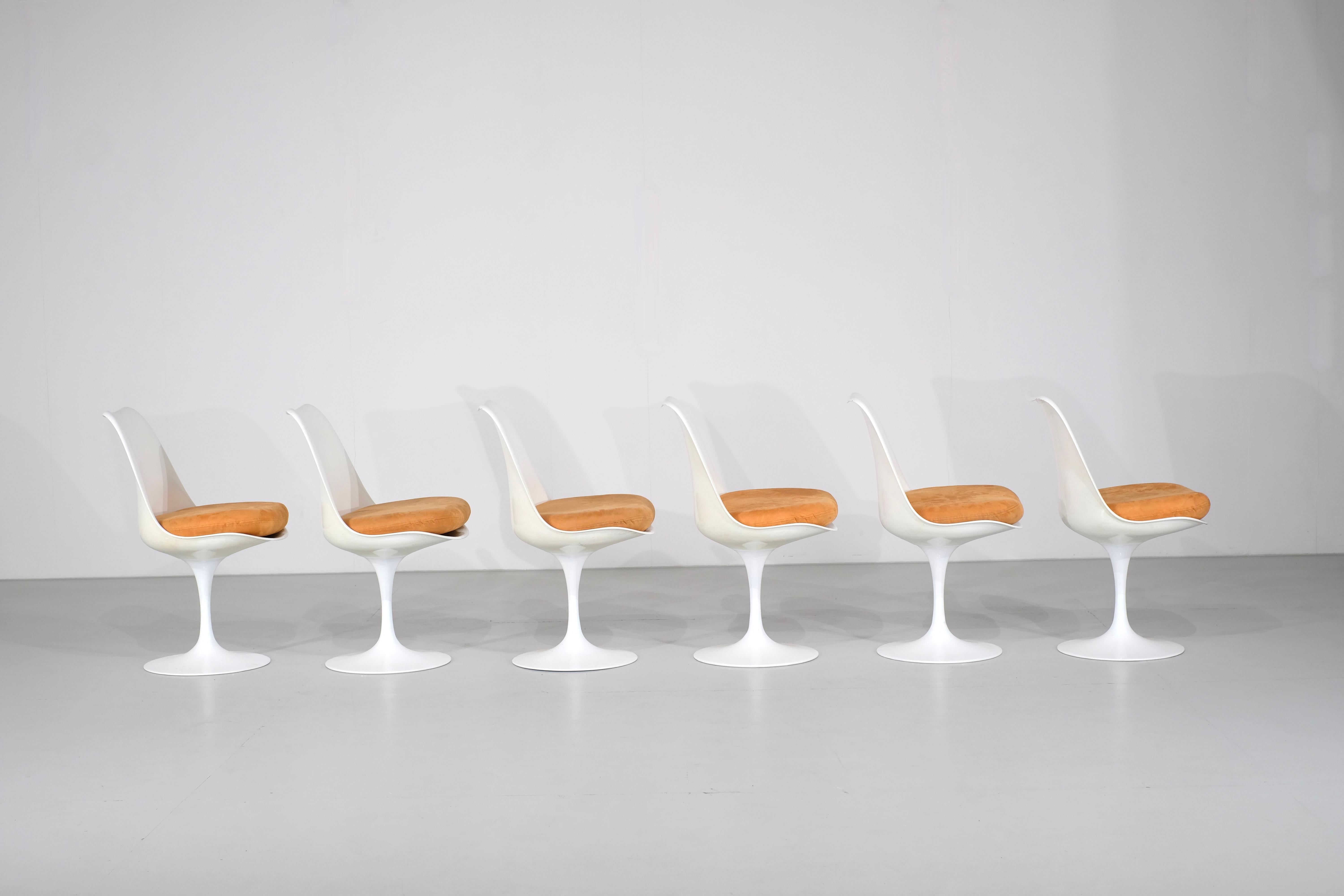 Postmoderne Ensemble de 6 chaises Tulip par Eero Saarinen pour Knoll International - 1981 en vente