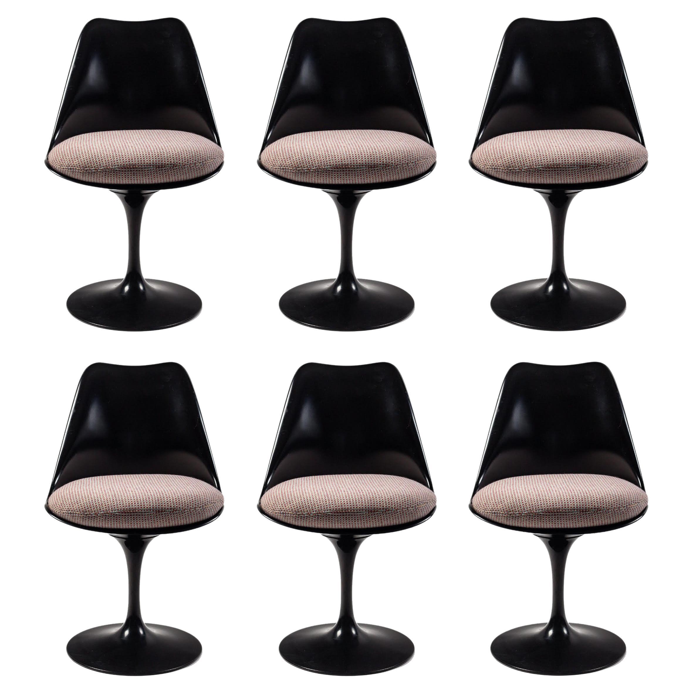 Set of 6 Tulip Dining Chairs by Eero Saarinen for Knoll, XXth Century. For Sale
