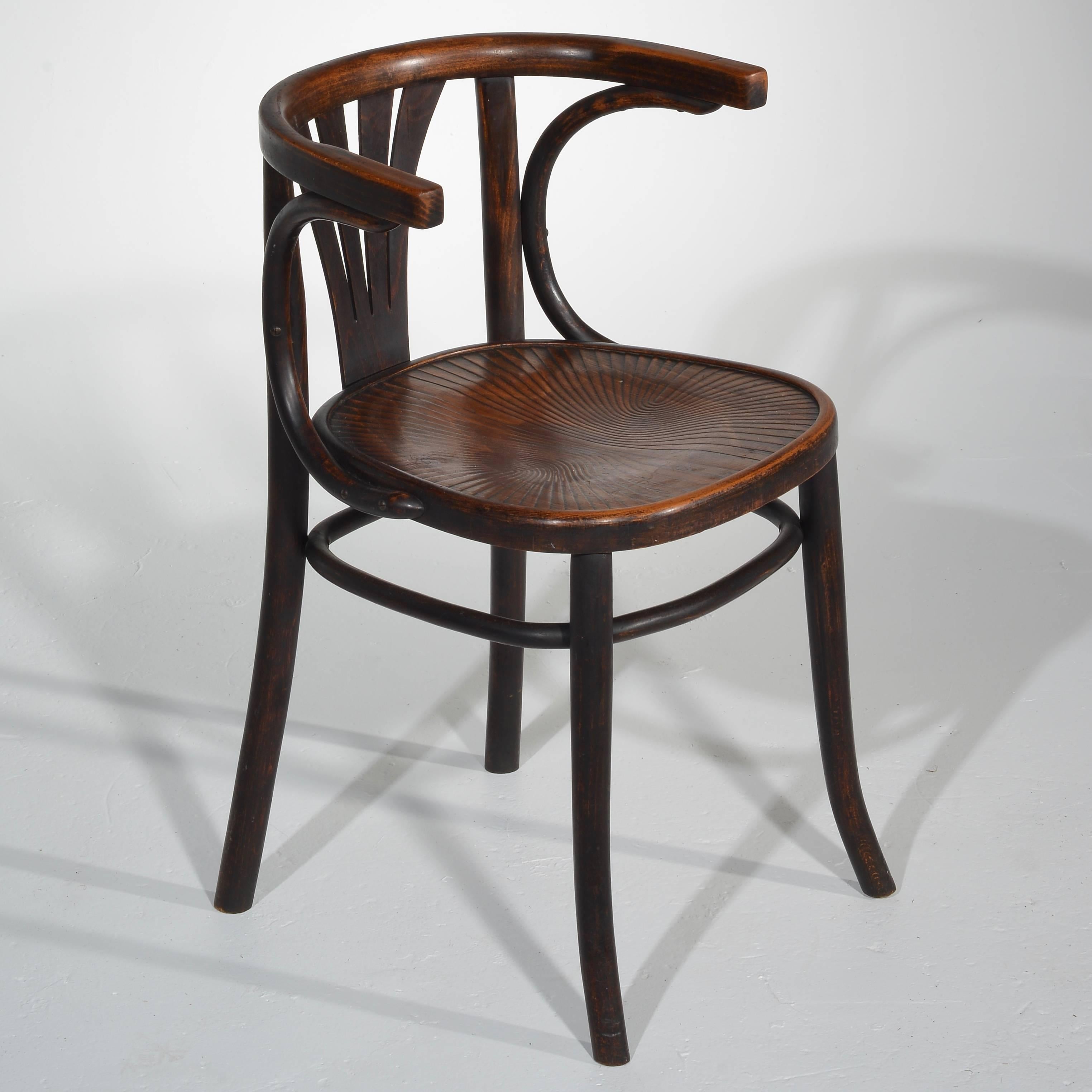Art Nouveau Set of Six Turn of the Century Thonet Bentwood Chairs