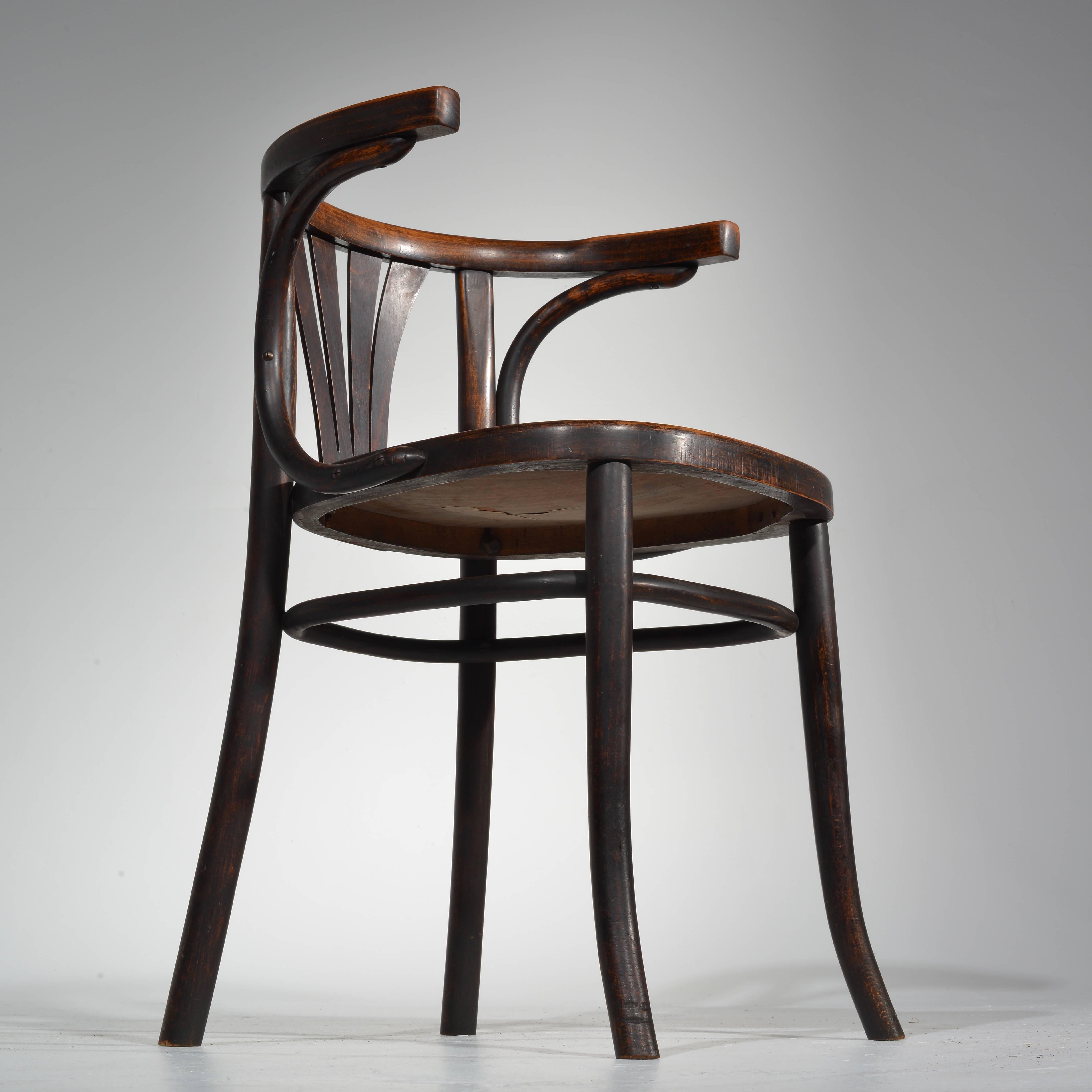 Set of Six Turn of the Century Thonet Bentwood Chairs In Good Condition In Los Angeles, CA