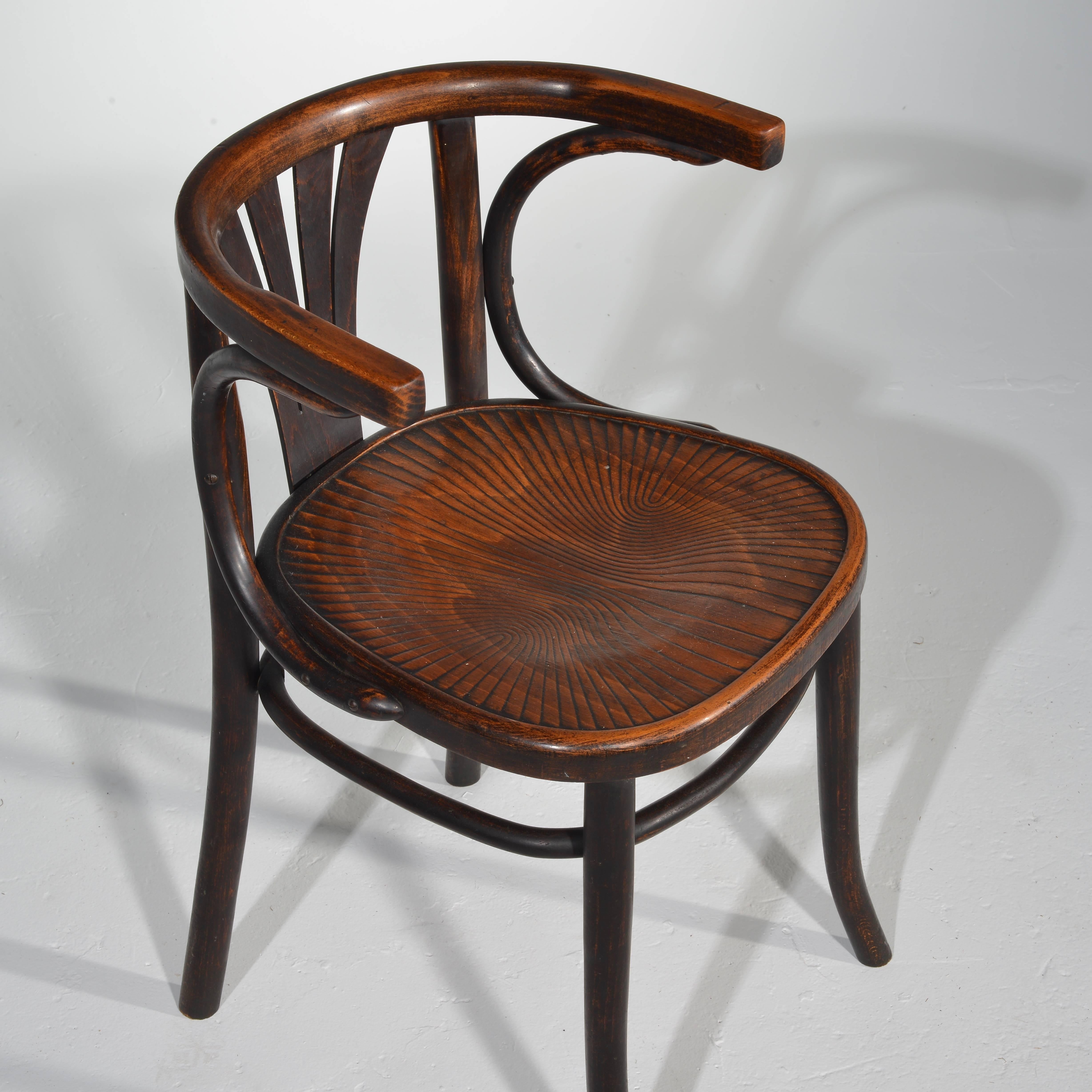 Set of Six Turn of the Century Thonet Bentwood Chairs 1