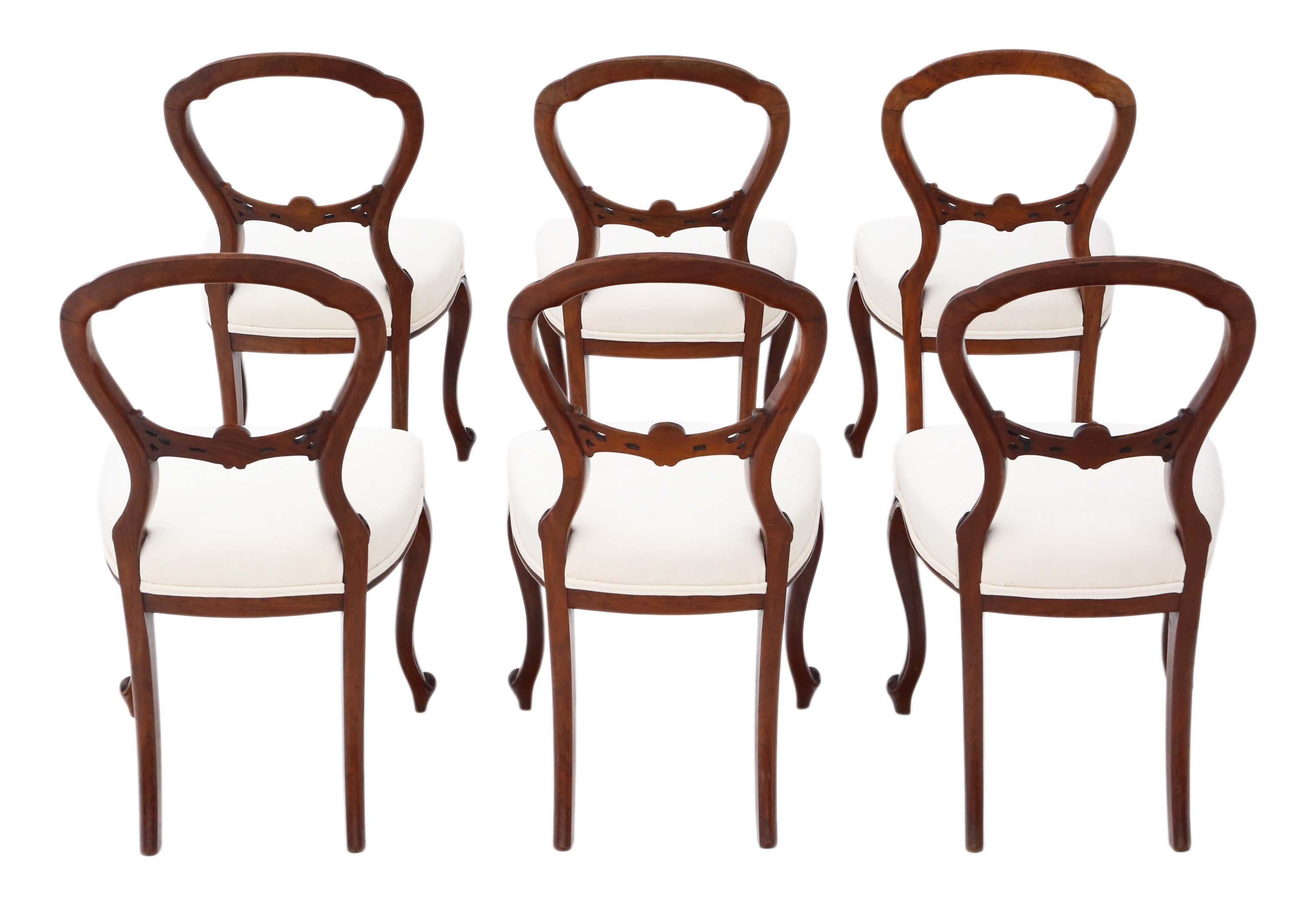 Set of 6 Victorian circa 1870 walnut balloon back dining chairs.
No loose joints. Attractive carved backs and cabriole front legs.
Recent upholstery in a heavy weight upholstery fabric, with an off white colour.
Would look great in the right