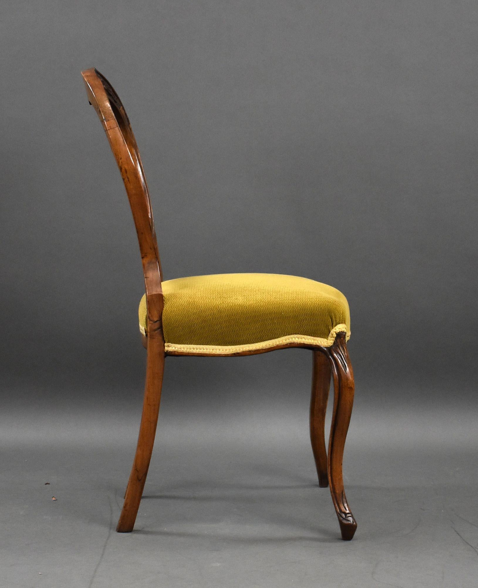 19th Century Set of 6 Victorian Walnut Dining Chairs