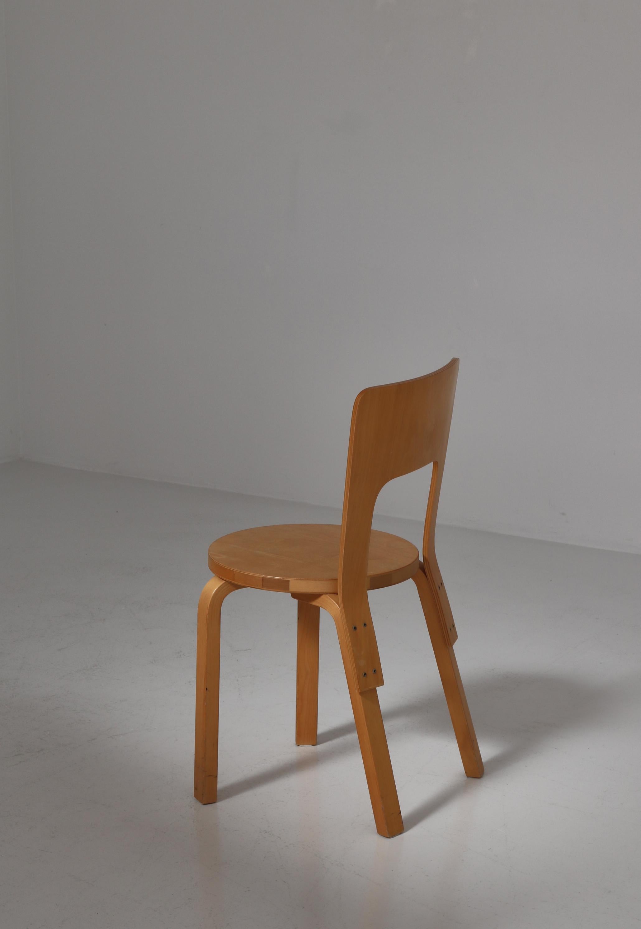 Scandinavian Modern Set of 6 Vintage Alvar Aalto Model 66 Chairs by Artek in Laminated Birch, 1970s