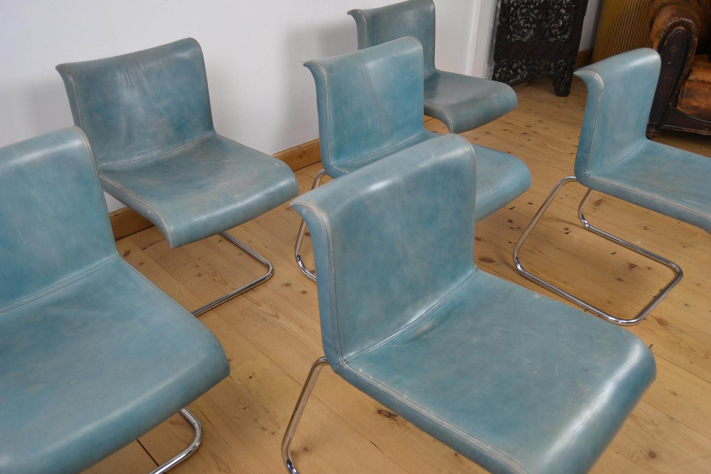 Set of 6 Vintage Blue Leather and Chrome Dining Chairs In Good Condition In Antwerp, BE