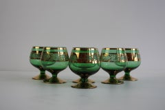 Set di 6 bicchieri vintage in verde e oro dorato di Boemia